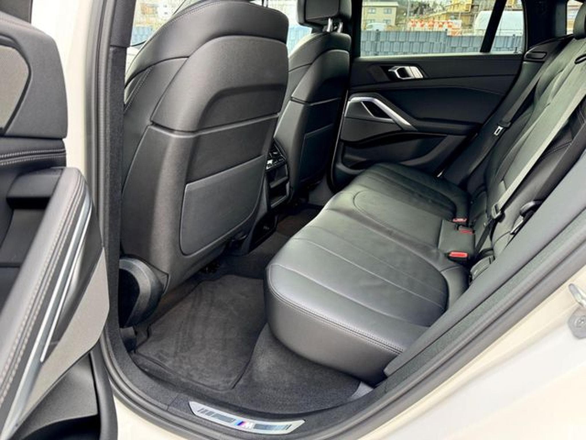 BMW X6 X6 xDrive 30 d M Sport Paket /LASER/HUD/H&amp;K/CAM (2022) - Foto 14