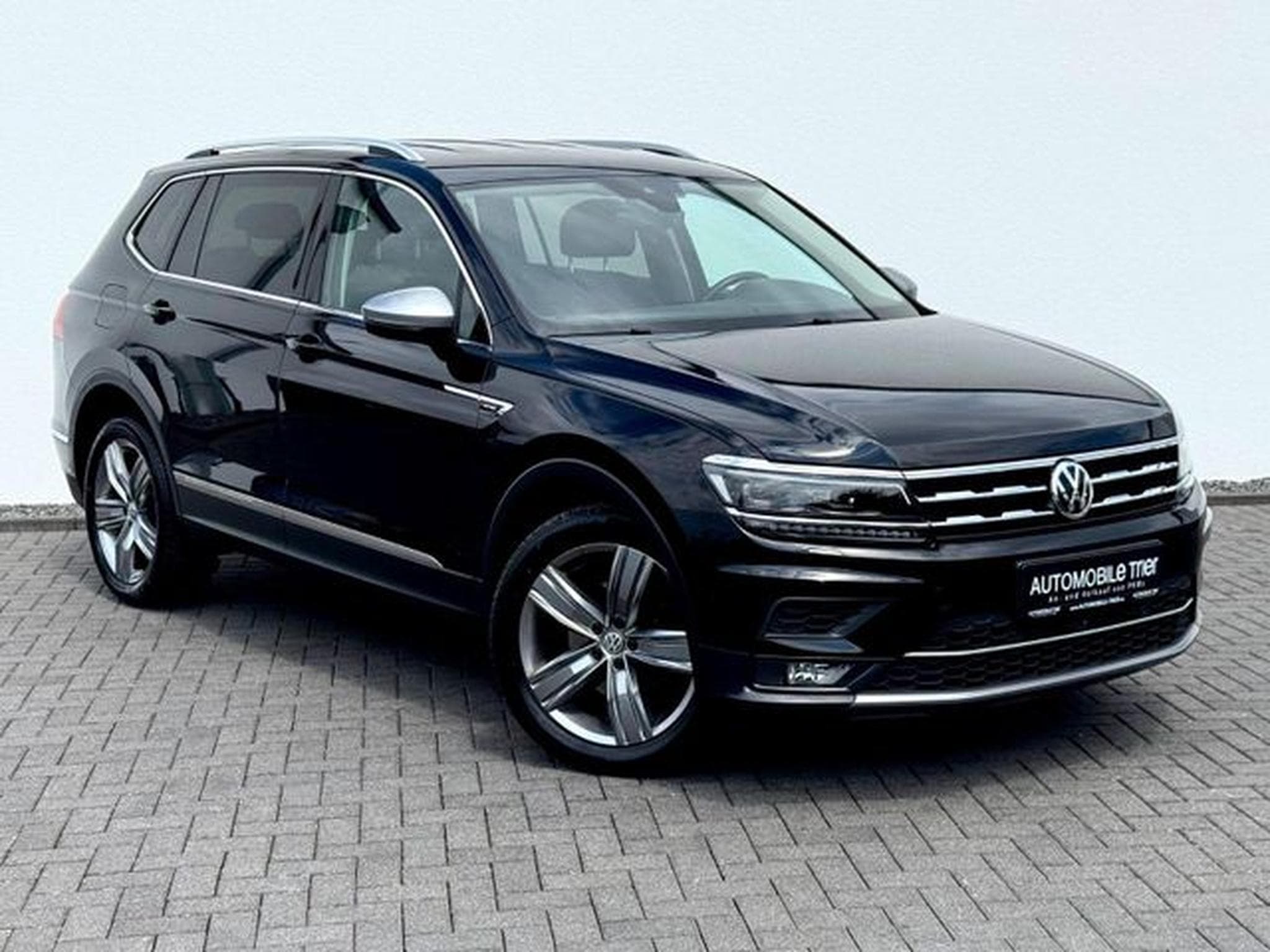 VW Tiguan Tiguan Allspace 2.0 TDI DSG 4Motion 7.SITZER (2017) - Foto 3