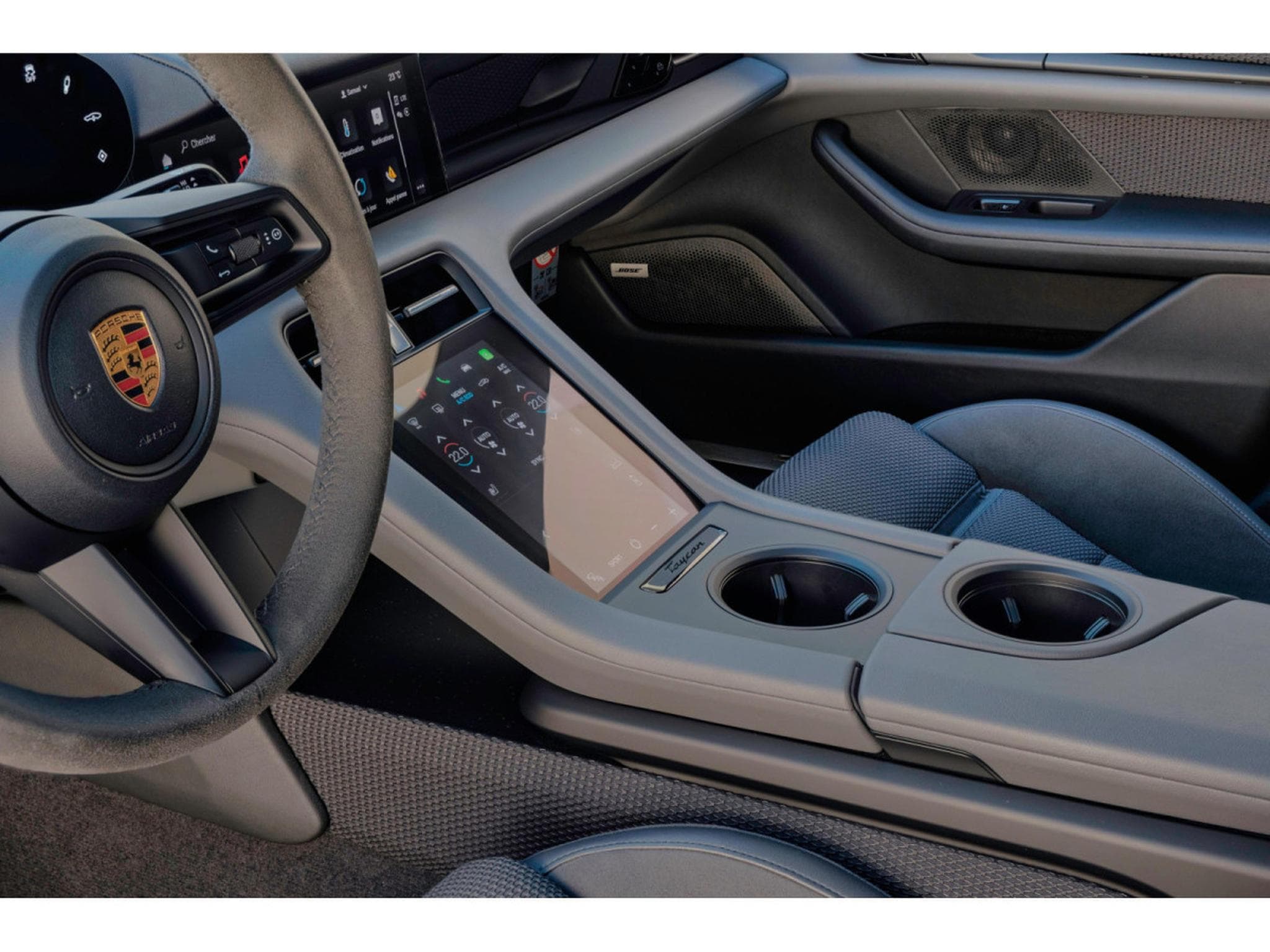 Porsche Taycan 4S SPORT 571CH Performance plus battery 1 year (2020) - Photo 10