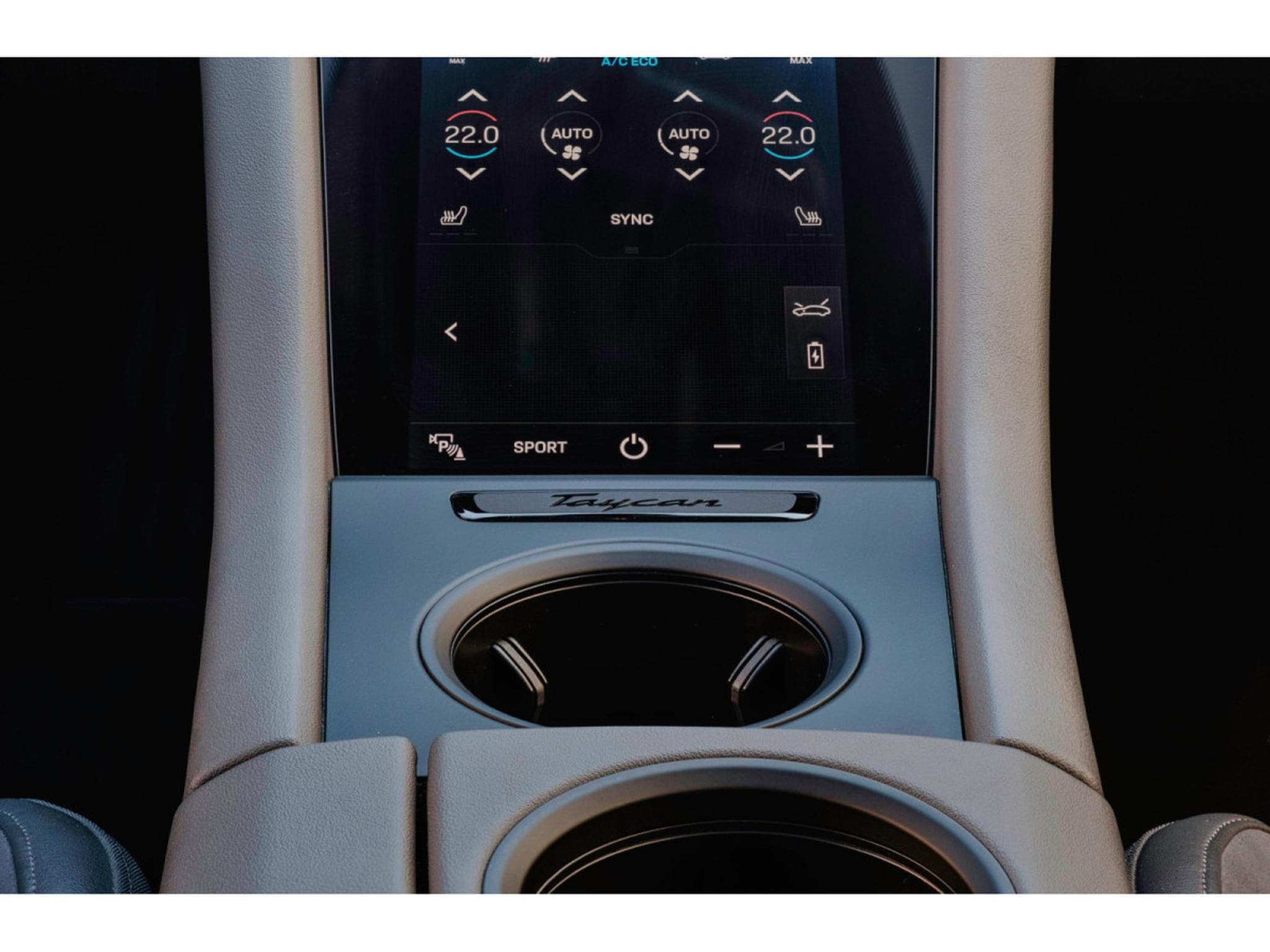 Porsche Taycan 4S SPORT 571CH Performance plus battery 1 year (2020) - Photo 13