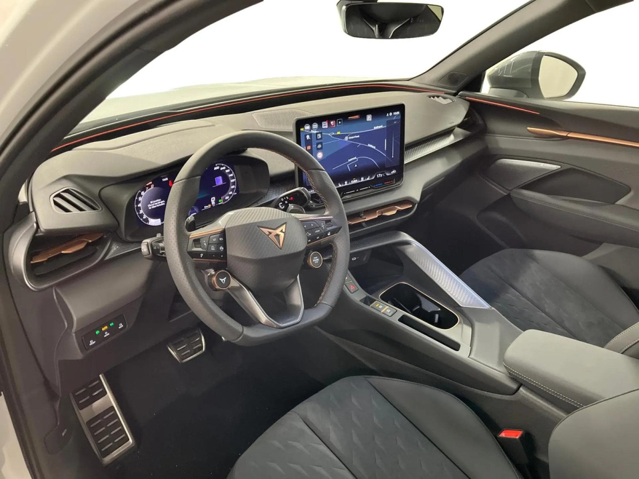 Cupra Terramar 2.0 TSI DSG 265 VZ 4Drive (2025) - Photo 10