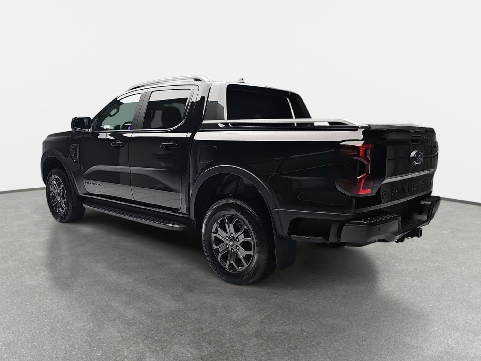 Ford Ranger 3.0 EcoBlue Auto 241 E-4WD Wildtrack (2026) - Photo 5