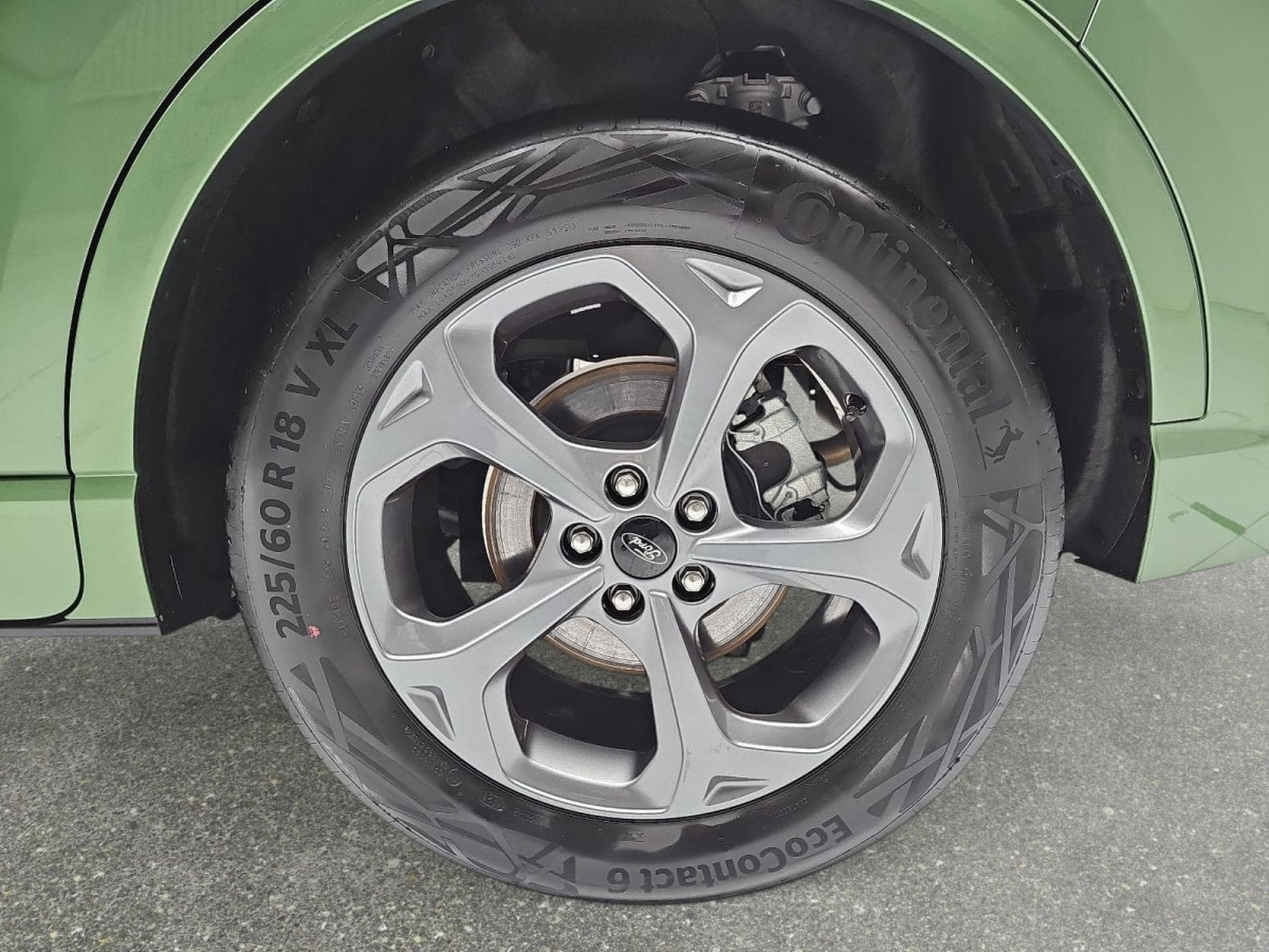 Ford Kuga 1.5 EcoBoost 186 Auto ST-Line (2025) - Photo 6