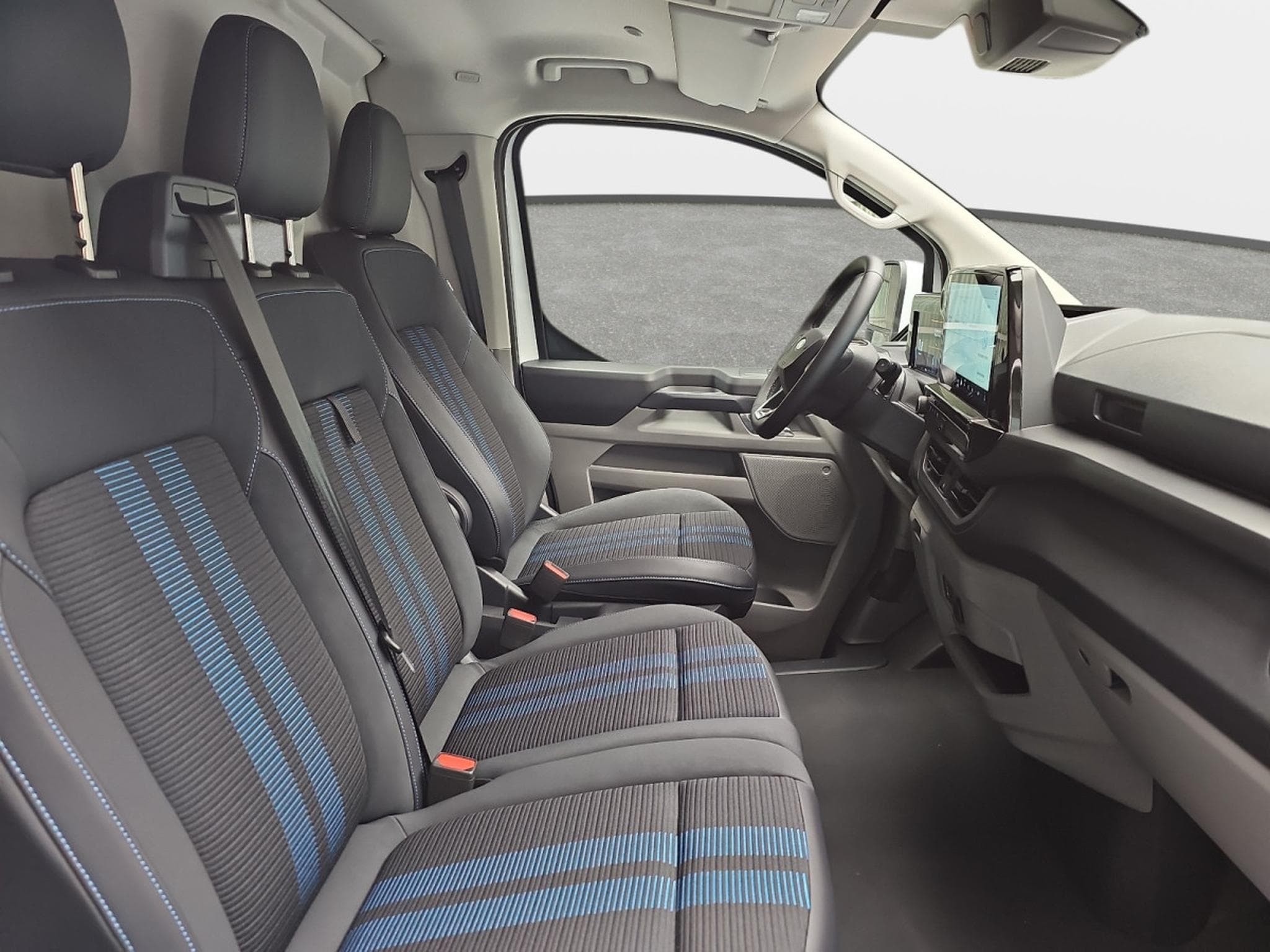 Ford Transit 2.0 ECOBLUE 170 BVA L1H1 Sport (2026) - Foto 15