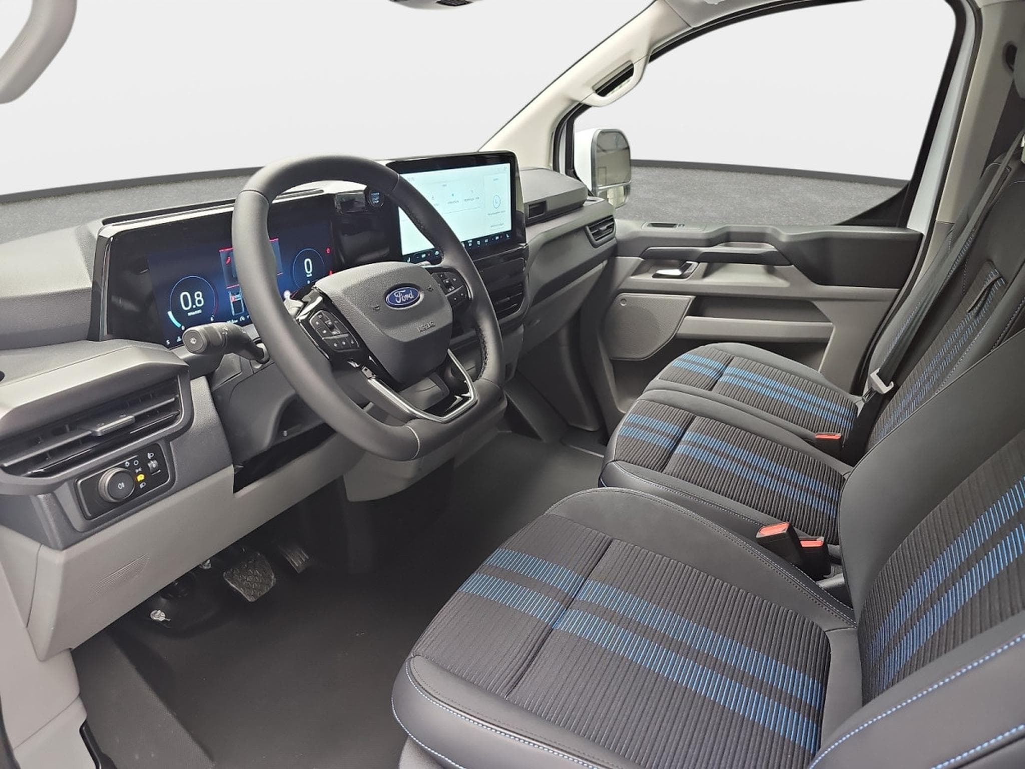 Ford Transit 2.0 ECOBLUE 170 BVA L1H1 Sport (2026) - Foto 18