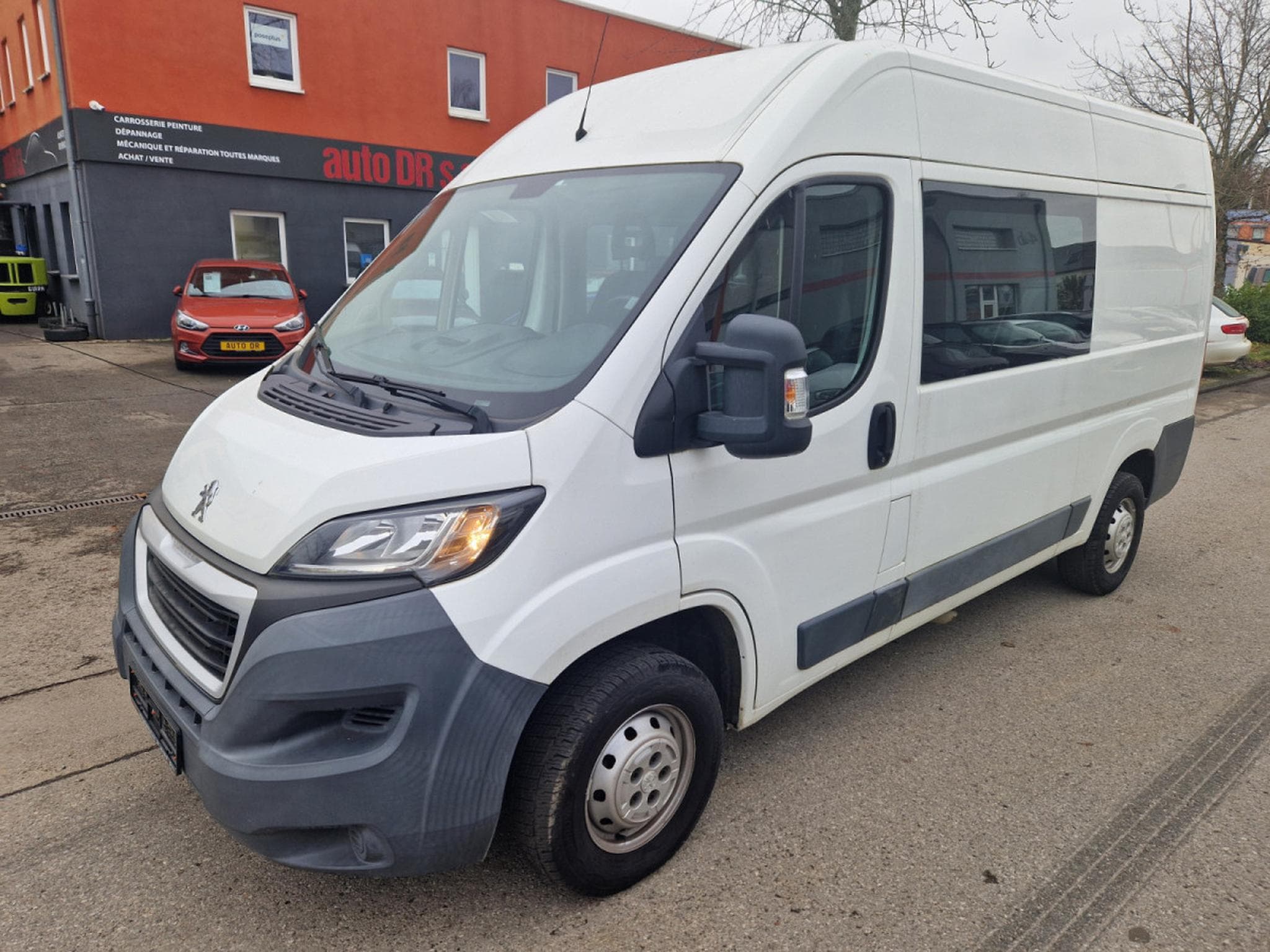 Peugeot Boxer 2.0 Hdi 130 CV Double Cabine 6 Places Garantie 12 Mois (2016) - Foto 6