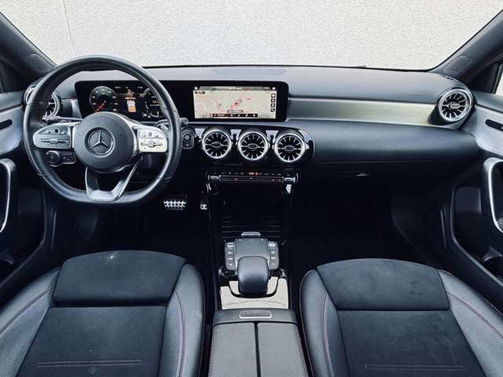 Mercedes A 180 Pack Amg // Eclairage D’ambiance/Garantie 12 Mois✅ (2021) - Photo 9