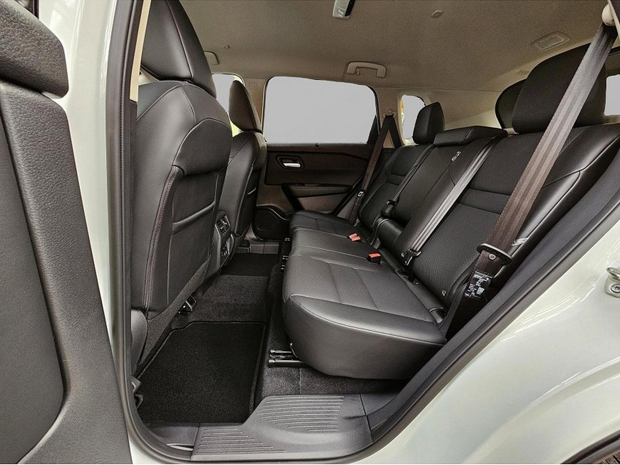 Nissan X-Trail (2026) - Foto 5
