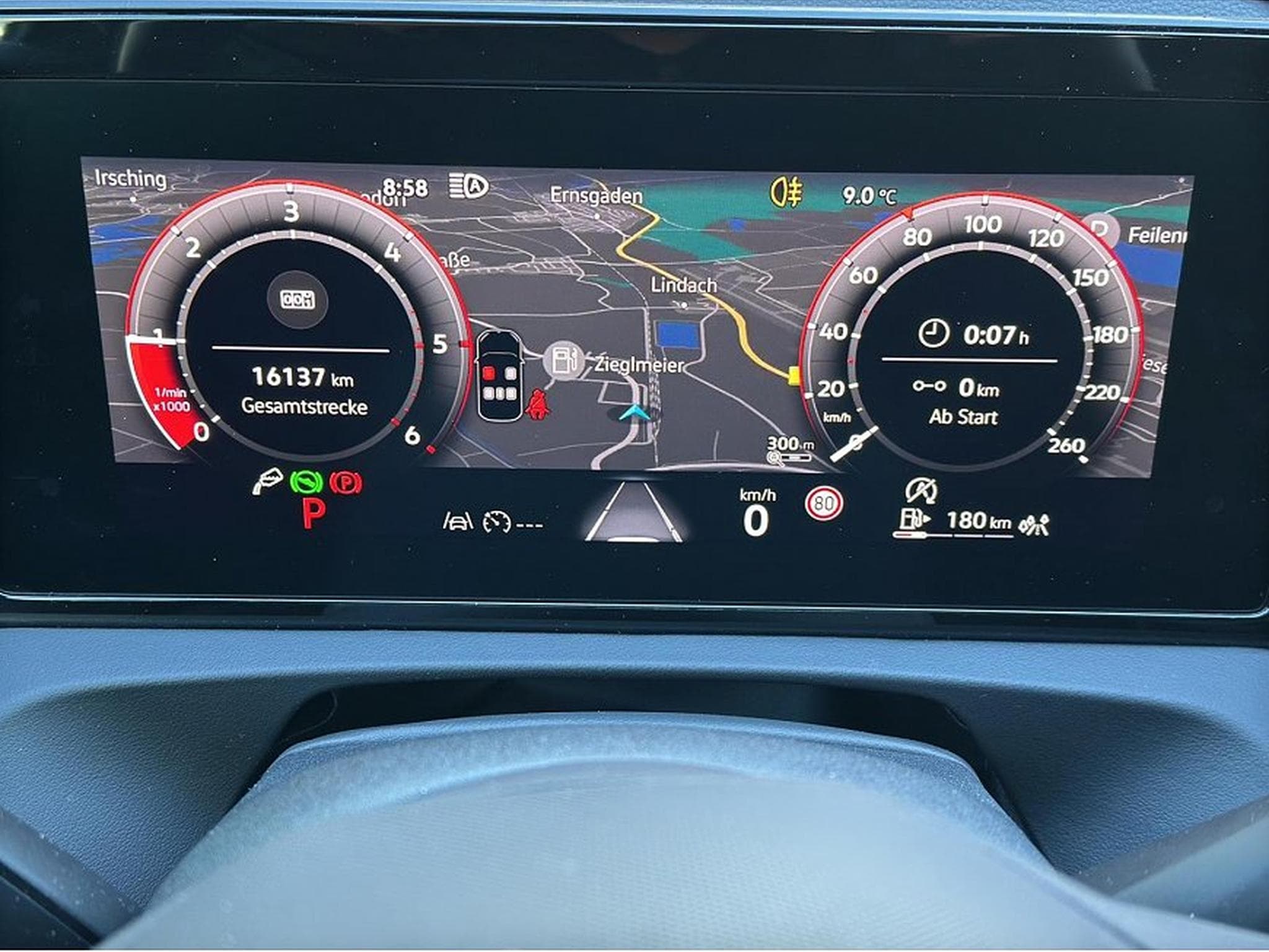 VW Tiguan (2025) - Photo 13