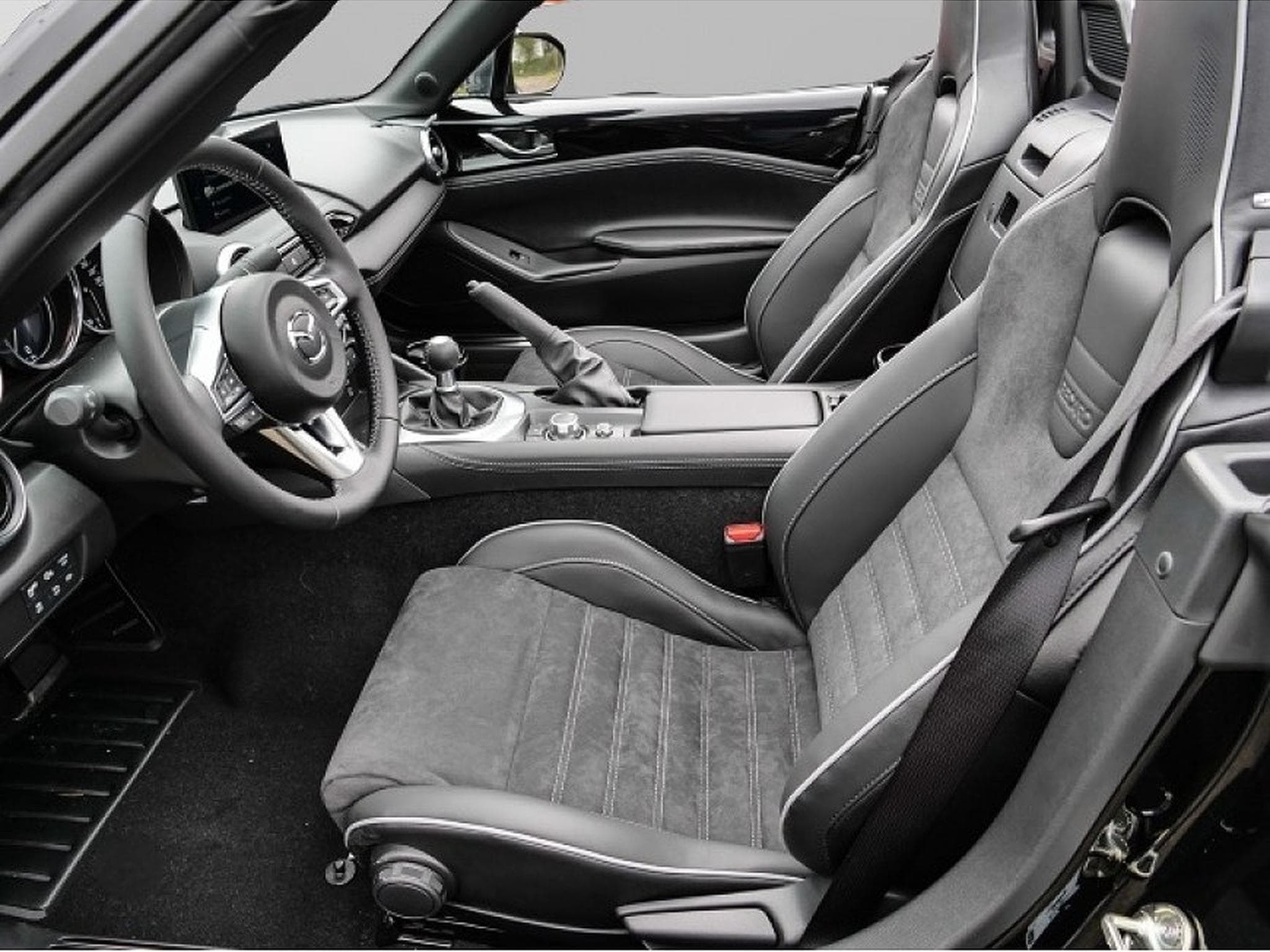 Mazda MX-5 (2026) - Photo 3