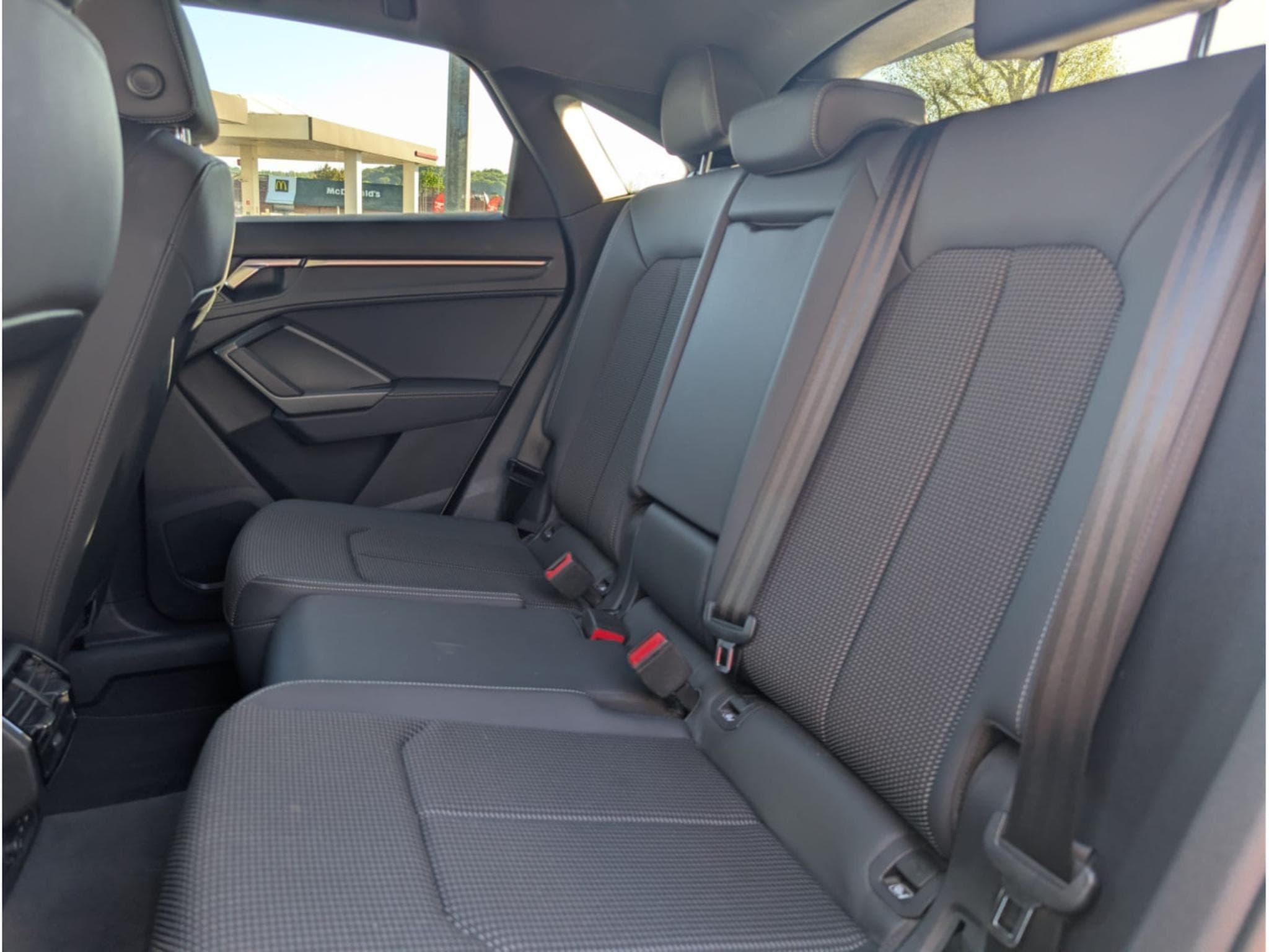 Audi Q3 S-LINE 35 TFSI GARANTIE 36 MOIS (2023) - Photo 14
