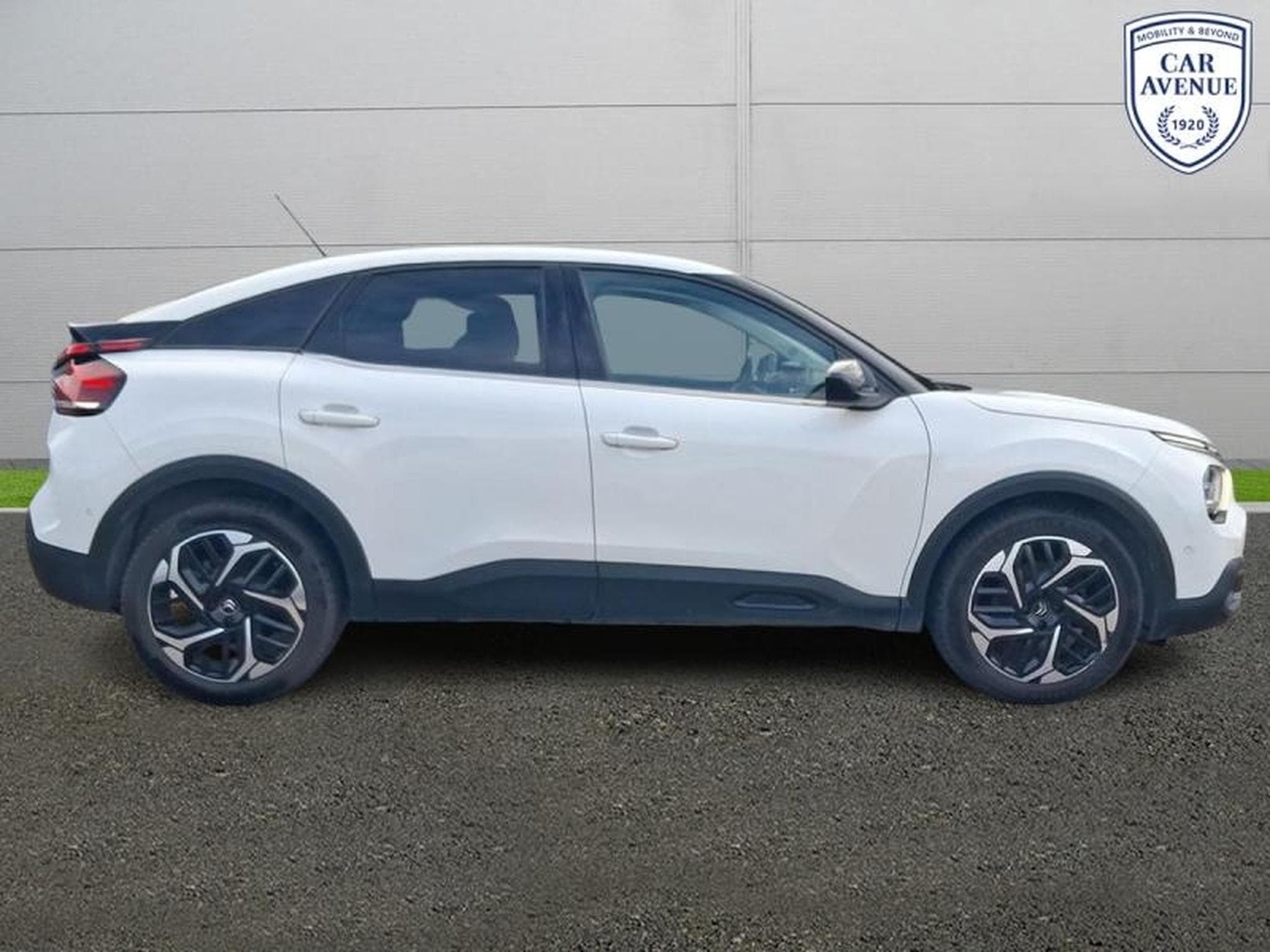 CITROEN C4 BlueHDi 110ch S&S Shine (2021) - Photo 5