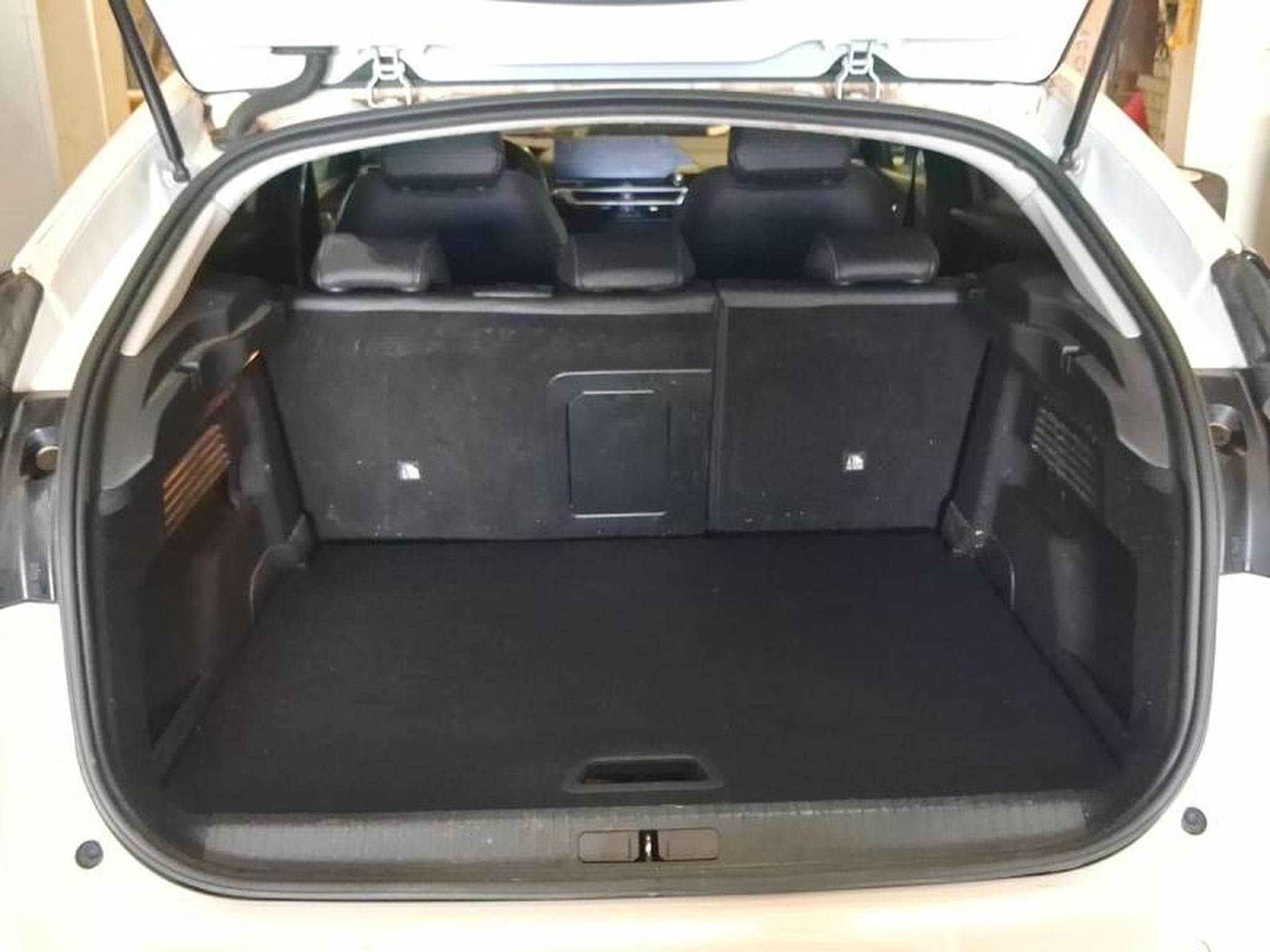 CITROEN C4 BlueHDi 110ch S&S Shine (2021) - Photo 8