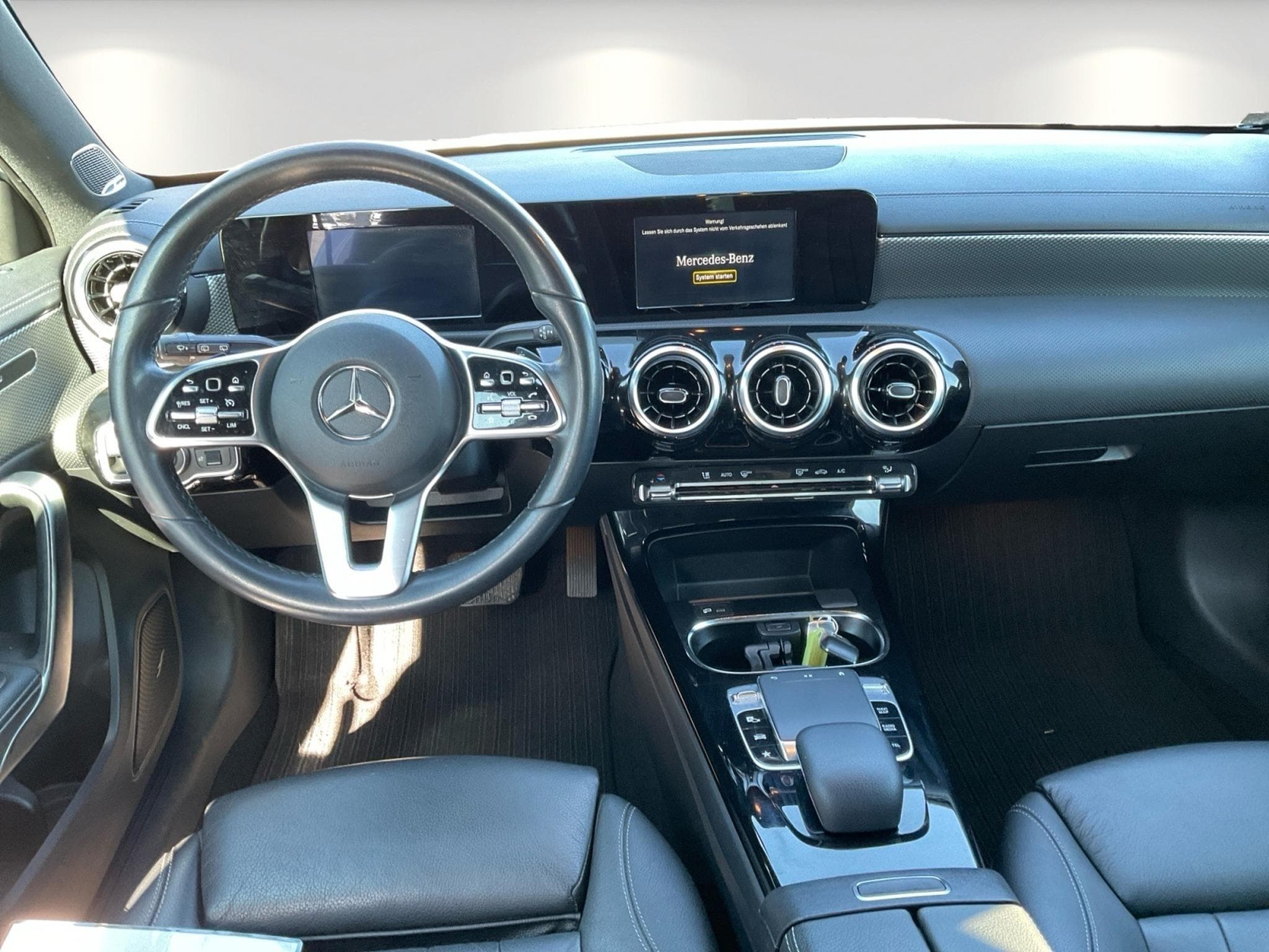 Mercedes A 220 Progressive (2019) - Photo 9