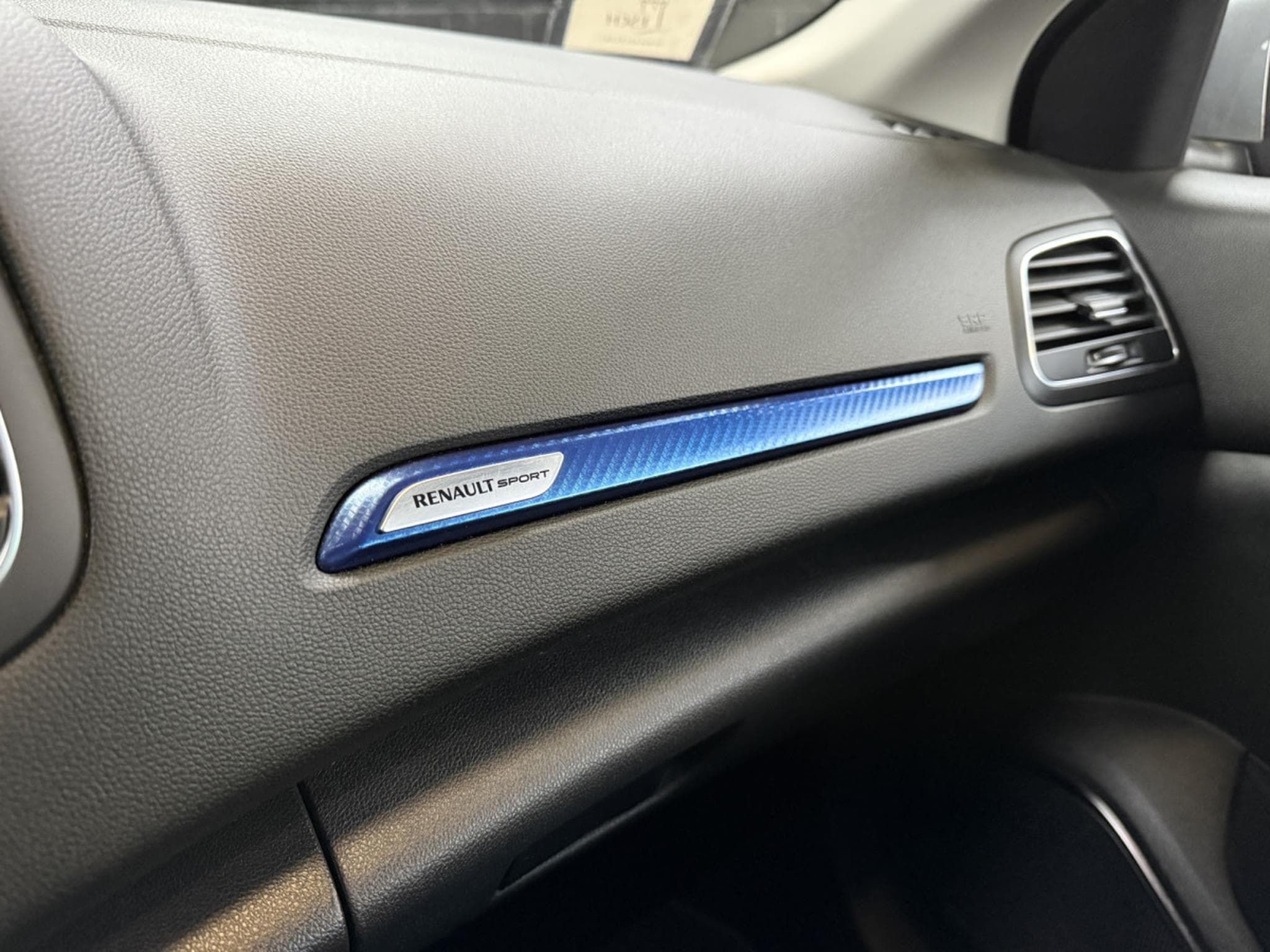 Renault Megane 1.6L *GT* *Toit Pano* (2017) - Foto 21