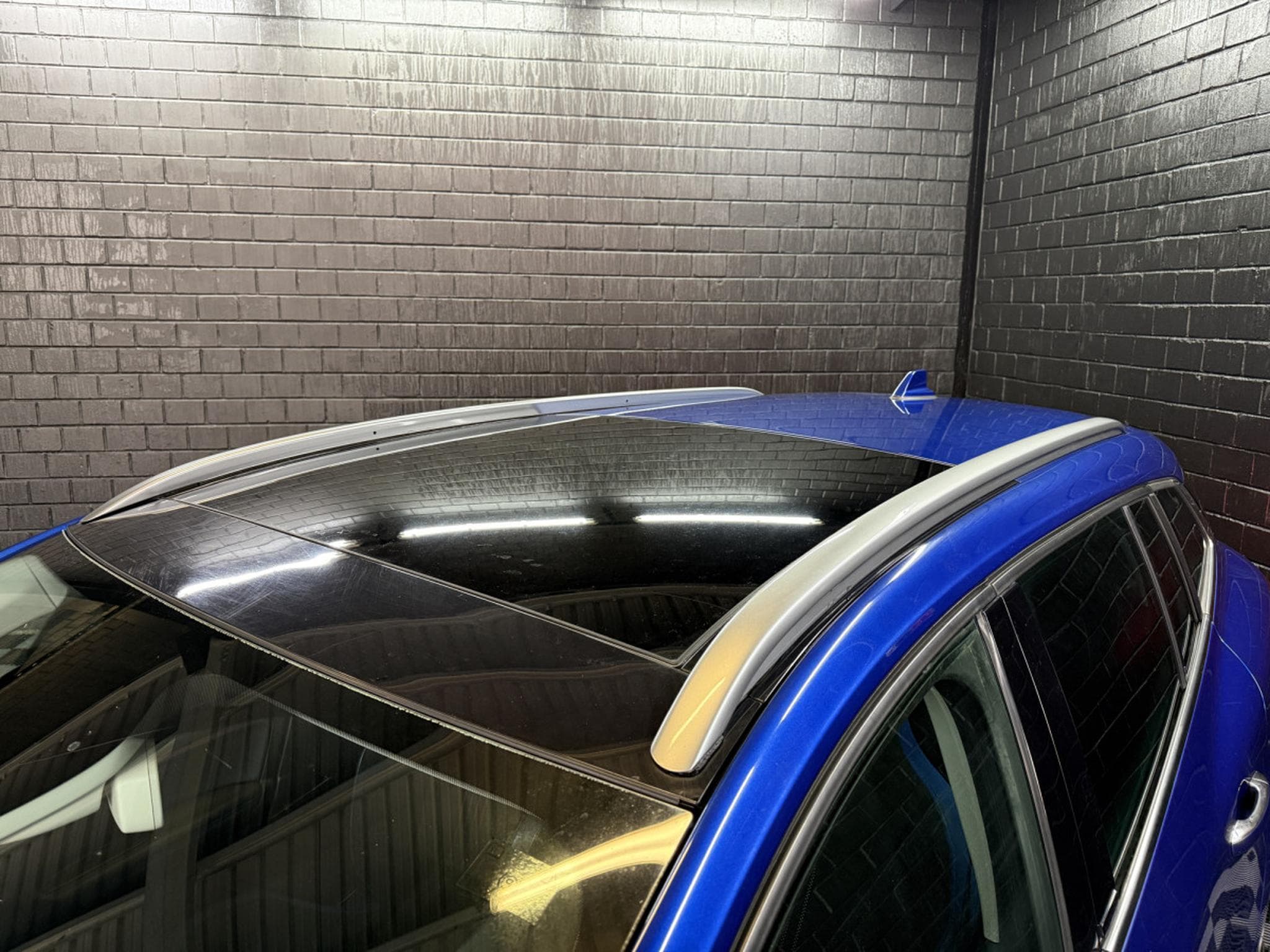 Renault Megane 1.6L *GT* *Toit Pano* (2017) - Foto 7