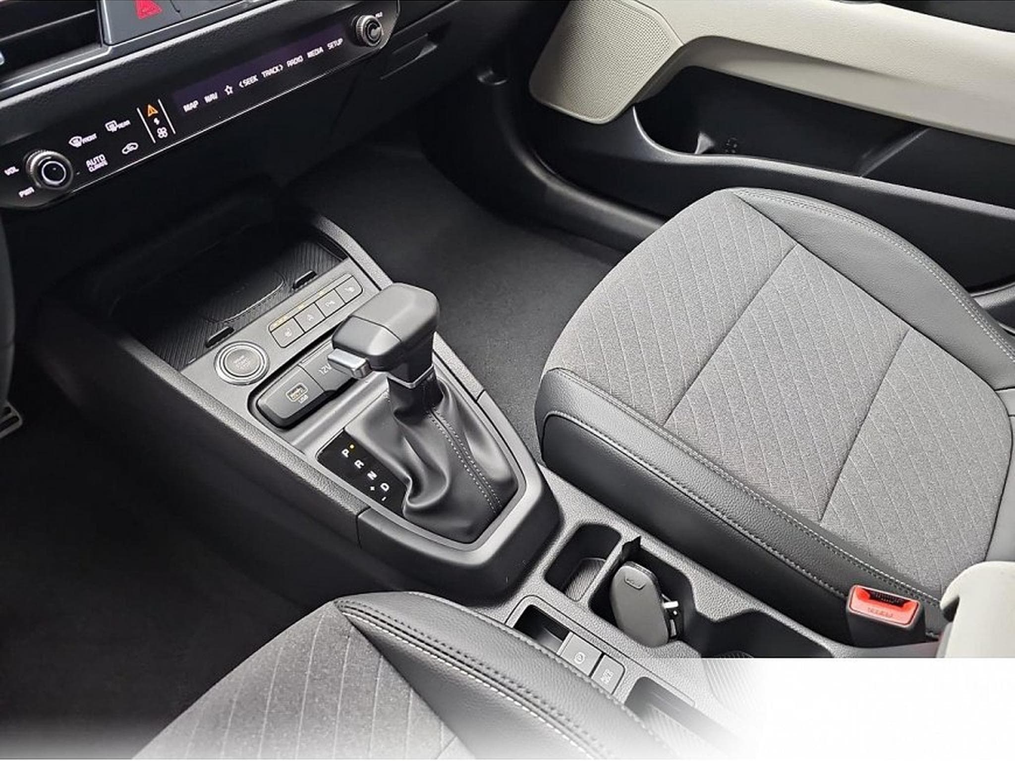 Kia Stonic (2026) - Foto 11