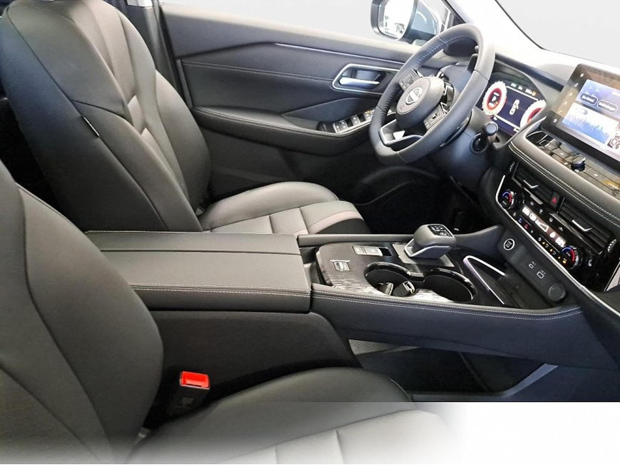 Nissan X-Trail (2026) - Photo 15