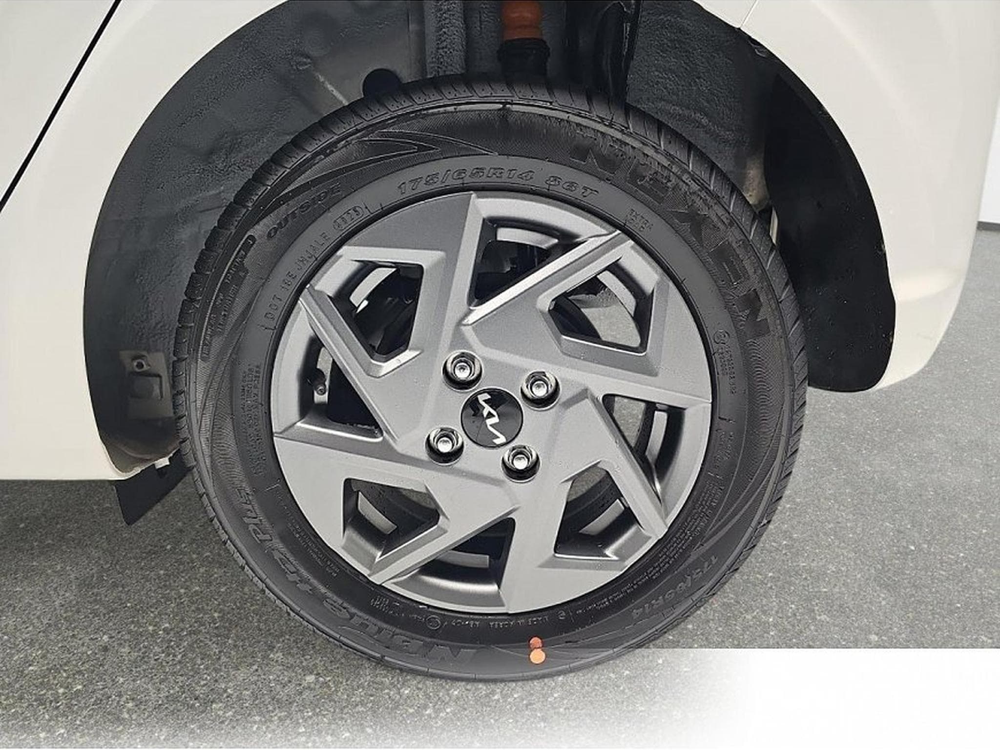 Kia Picanto (2026) - Foto 5
