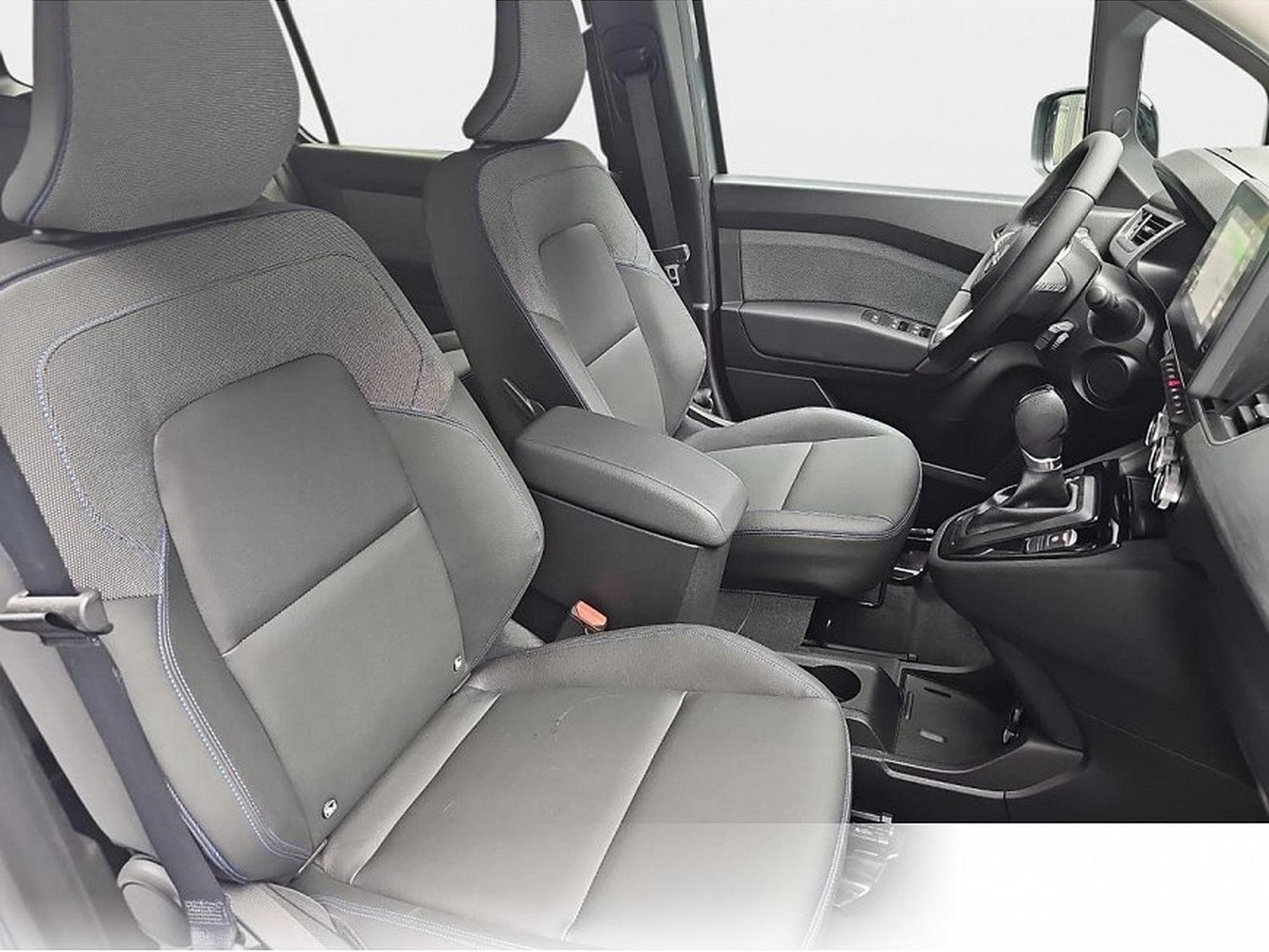 Nissan Townstar (2026) - Photo 15