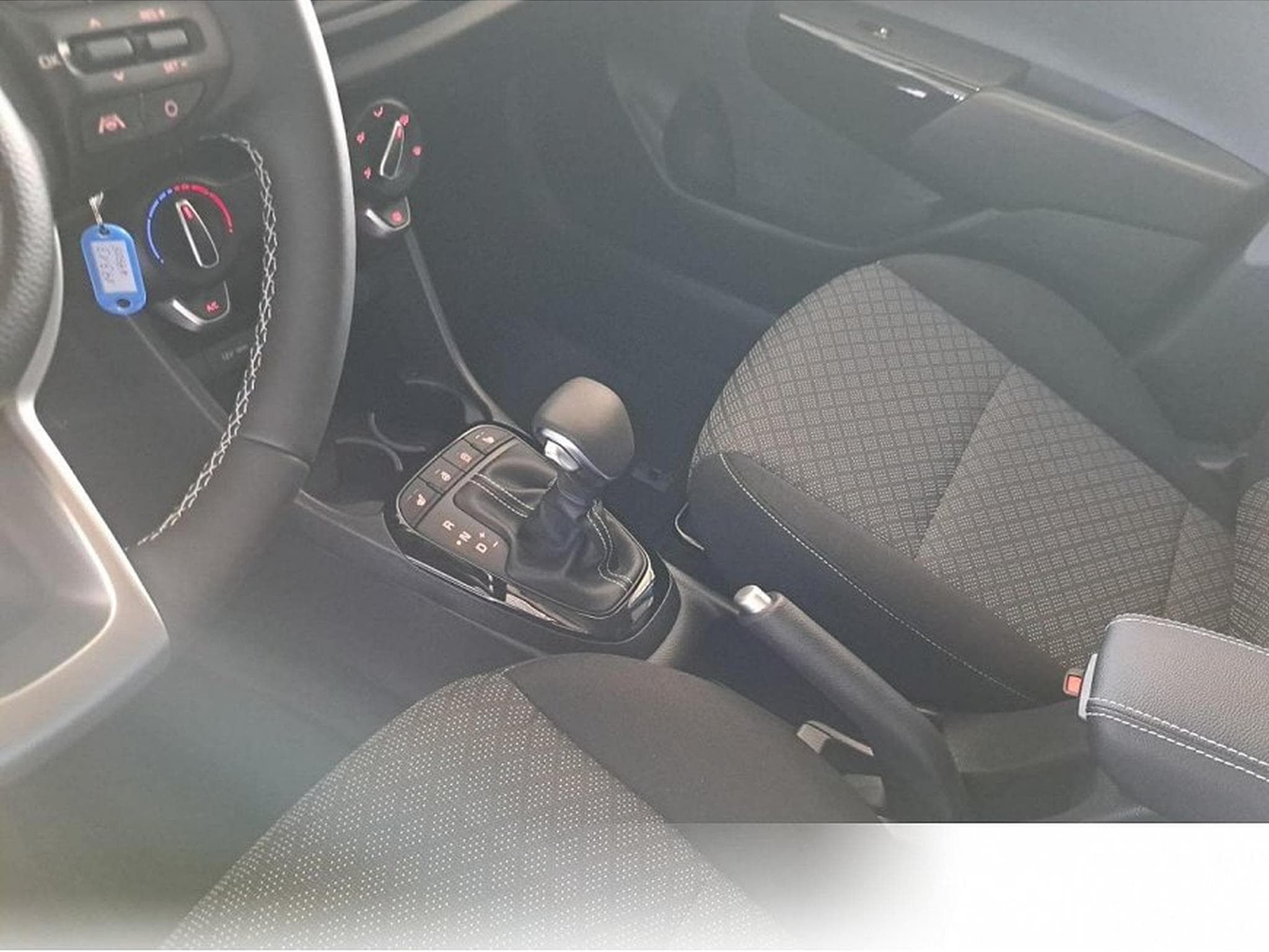 Kia Picanto (2026) - Foto 11