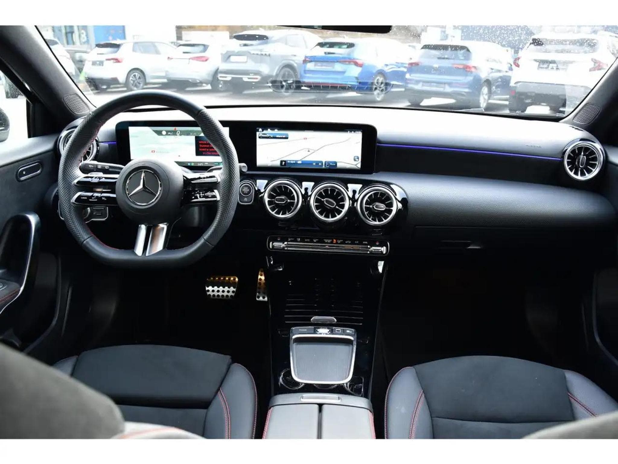 Mercedes GLA 200 (2025) - Photo 9