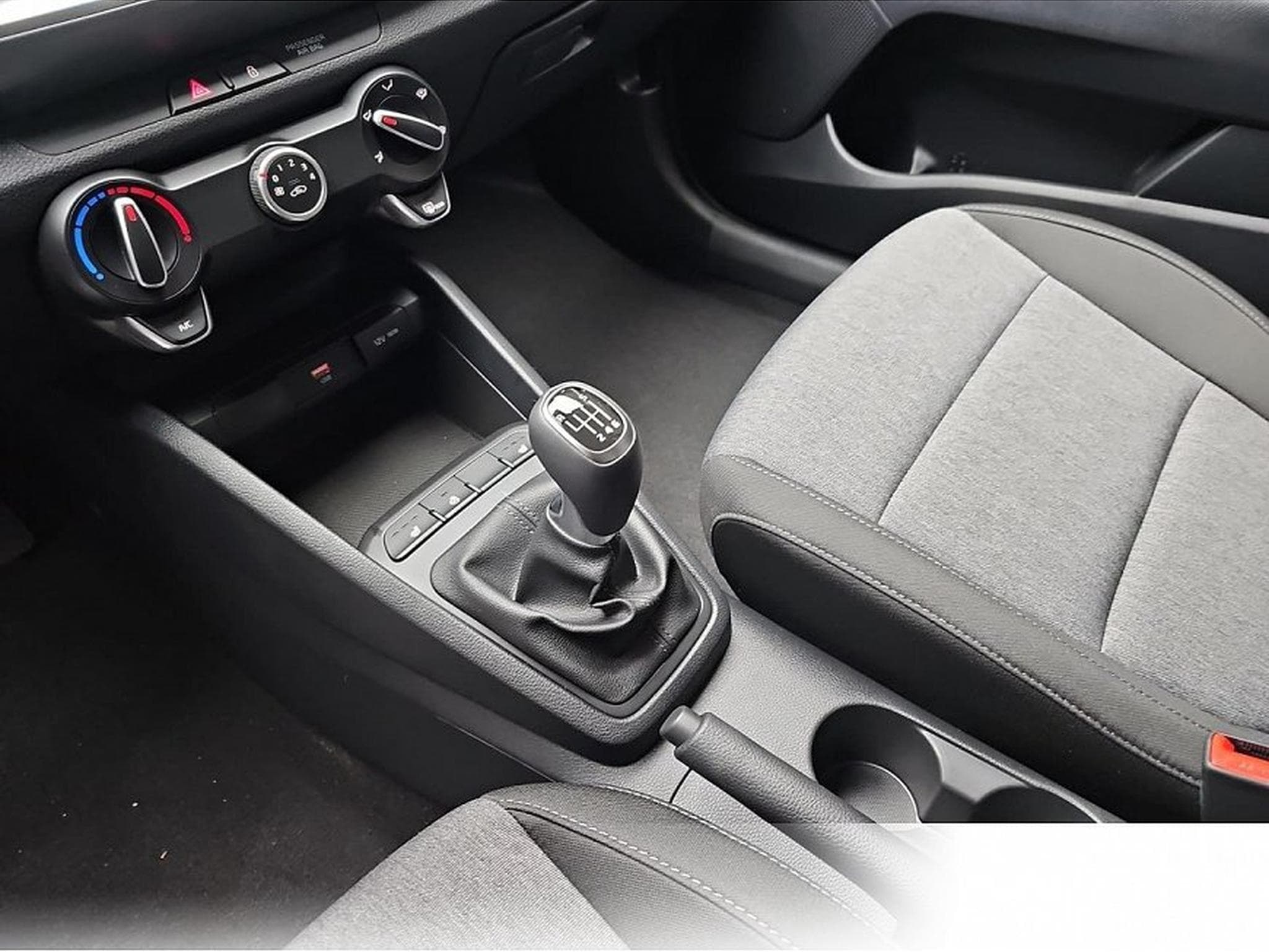 Kia Stonic (2026) - Foto 11
