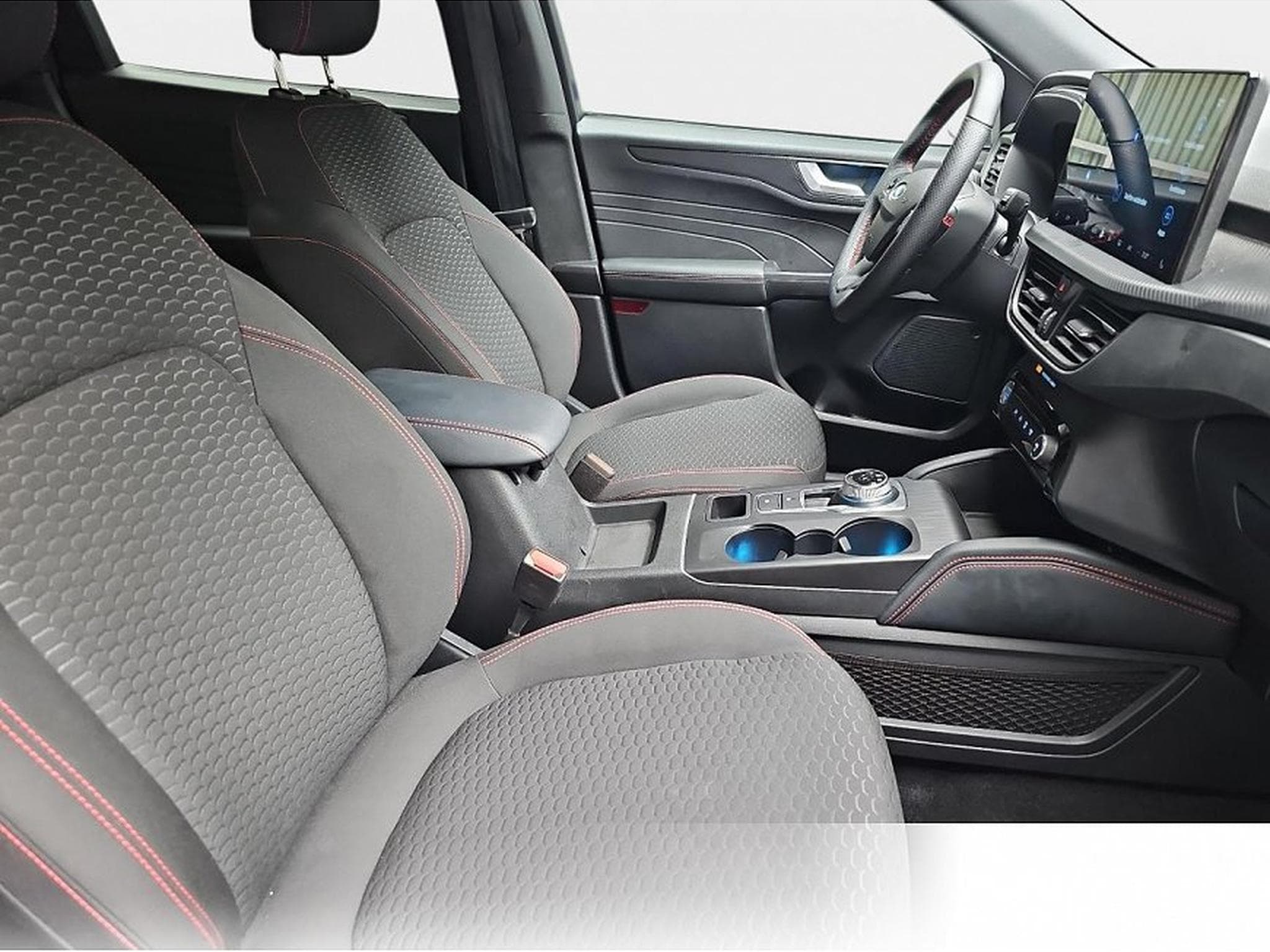 Ford Kuga (2026) - Photo 15