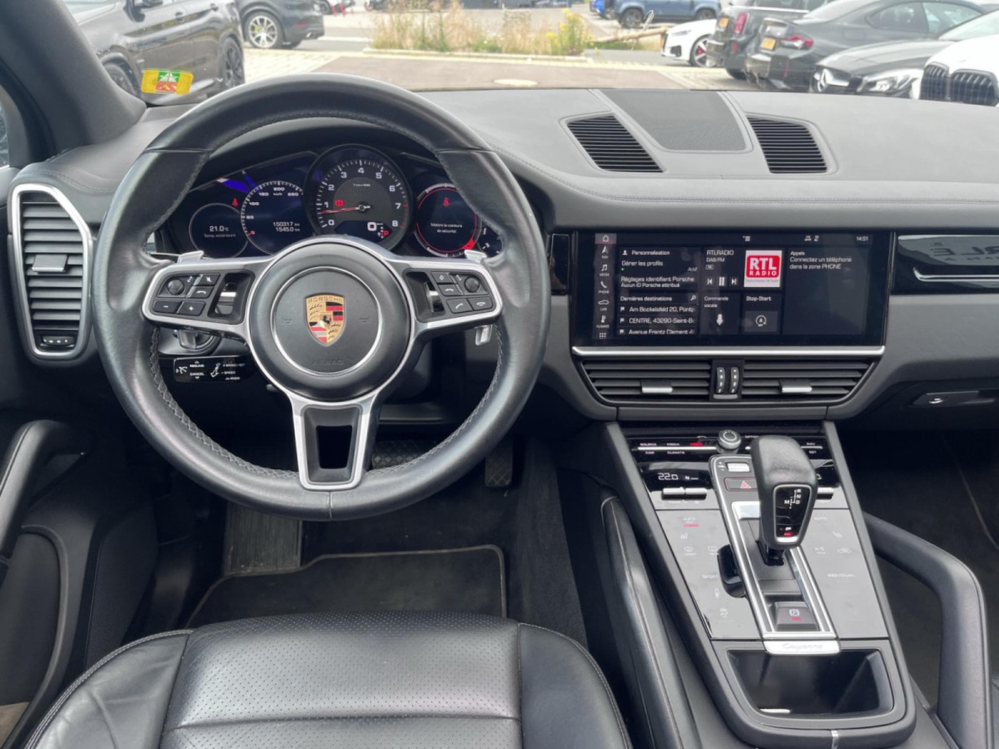 Porsche Cayenne 3.0 V6/PANORAMA/KAMERA/21/1ST HAND/VOLL SERVICE (2018) - Photo 6