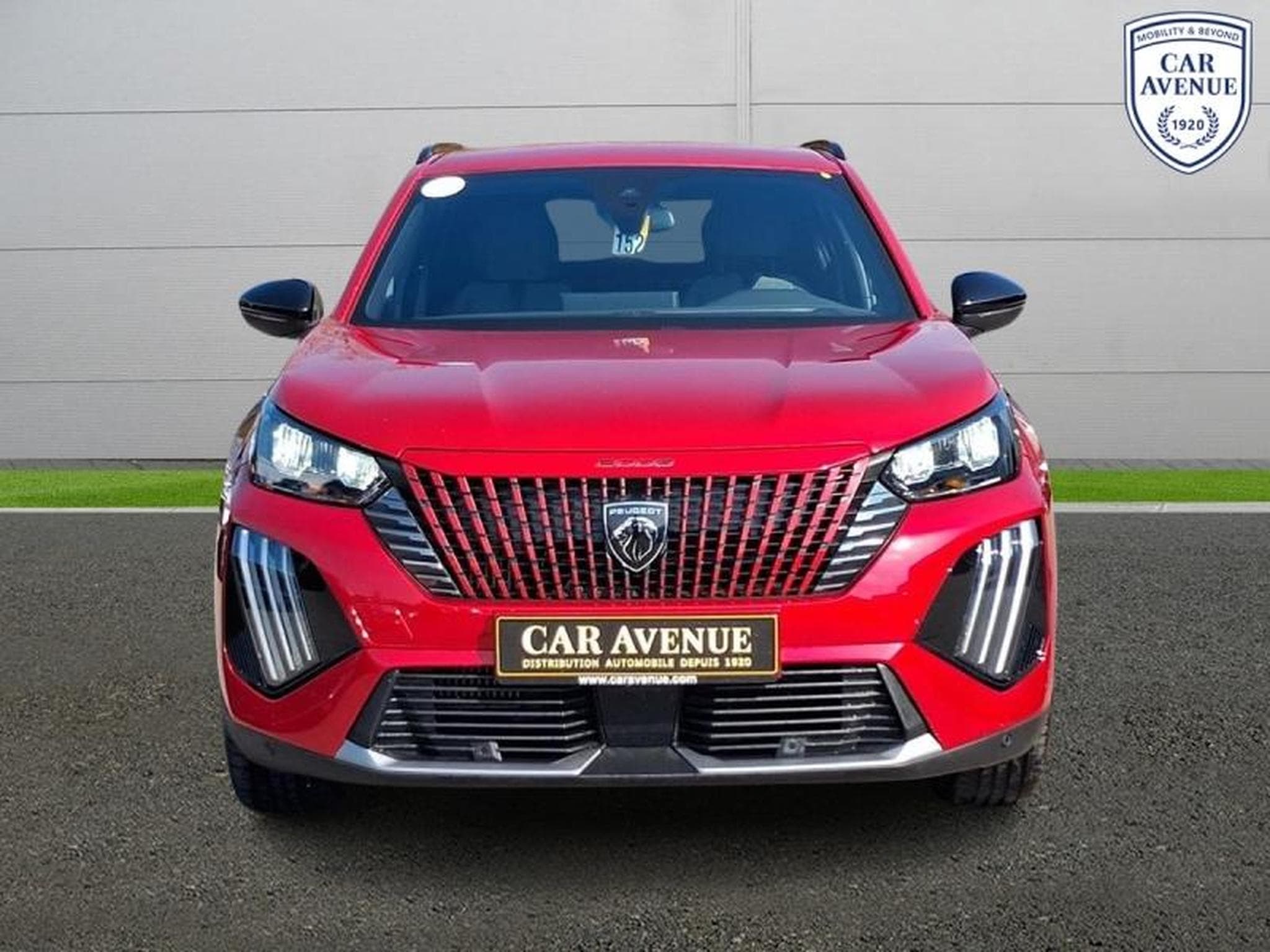 PEUGEOT 2008 1.2 100ch S&S Allure (2024) - Foto 3