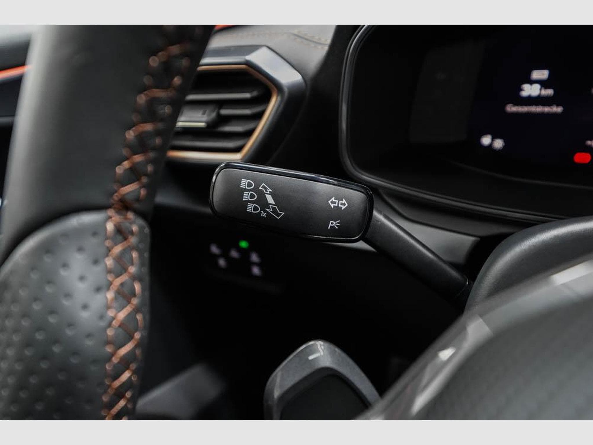 Cupra Formentor 1,5 eTSI DSG (2025) - Foto 11