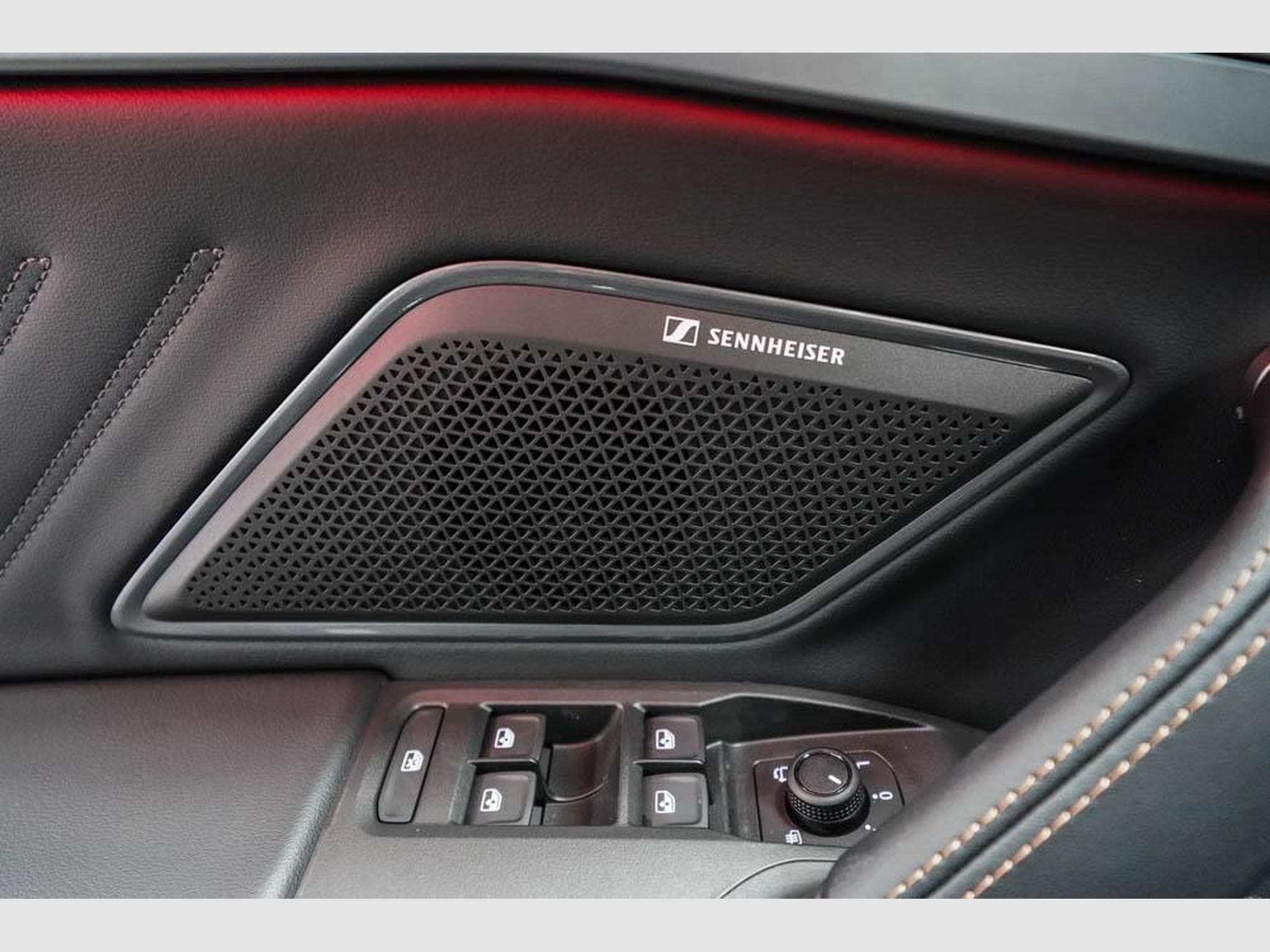 Cupra Formentor 1,5 eTSI DSG (2025) - Foto 24