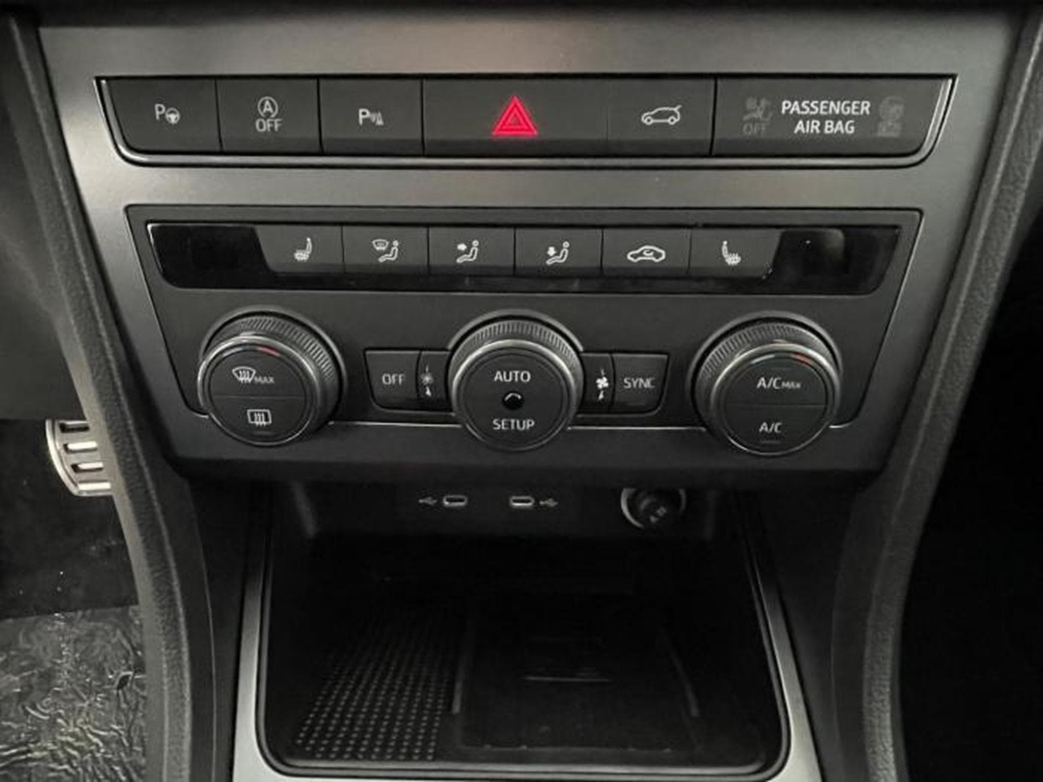 Cupra Ateca 1.5 TSI 110kW (2026) - Foto 18