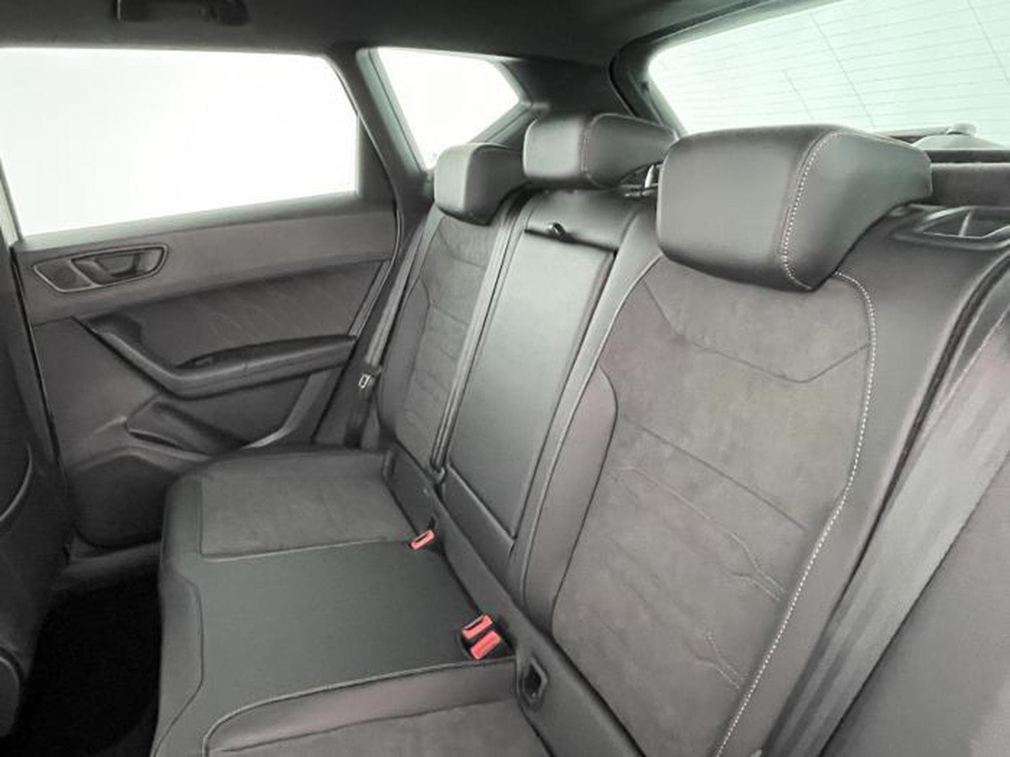 Cupra Ateca 1.5 TSI 110kW (2026) - Foto 13