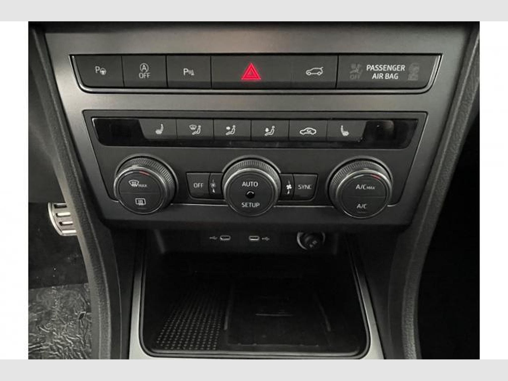 Cupra Ateca 1.5 TSI 110kW (2026) - Foto 18