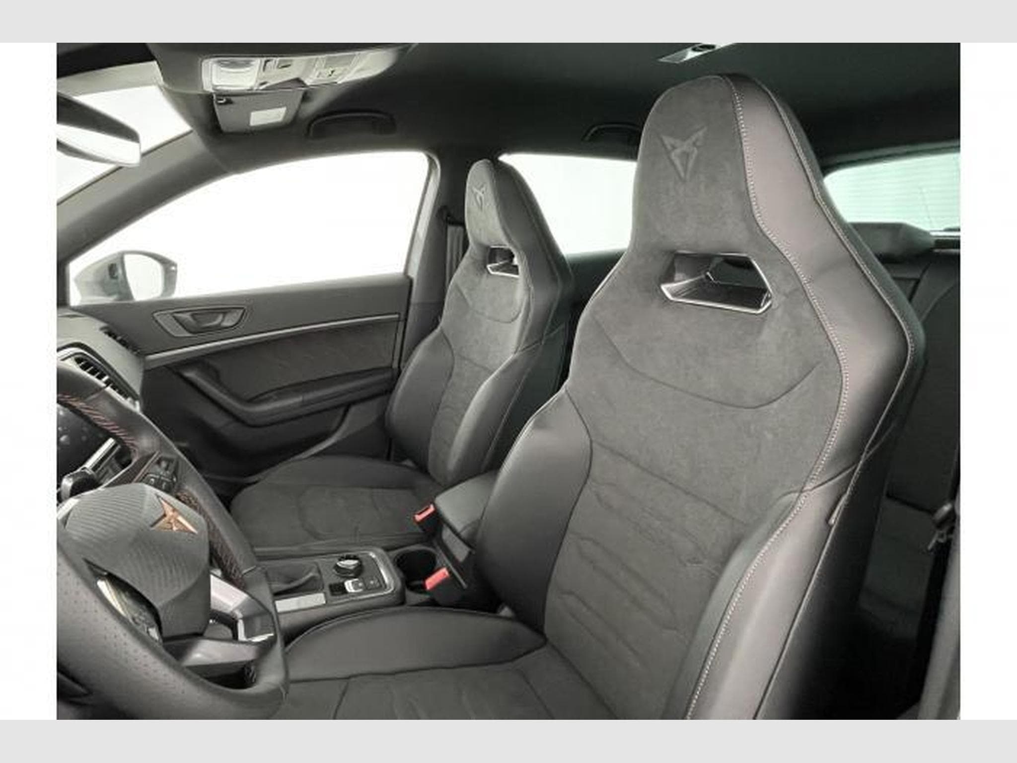 Cupra Ateca 1.5 TSI 110kW (2026) - Foto 12