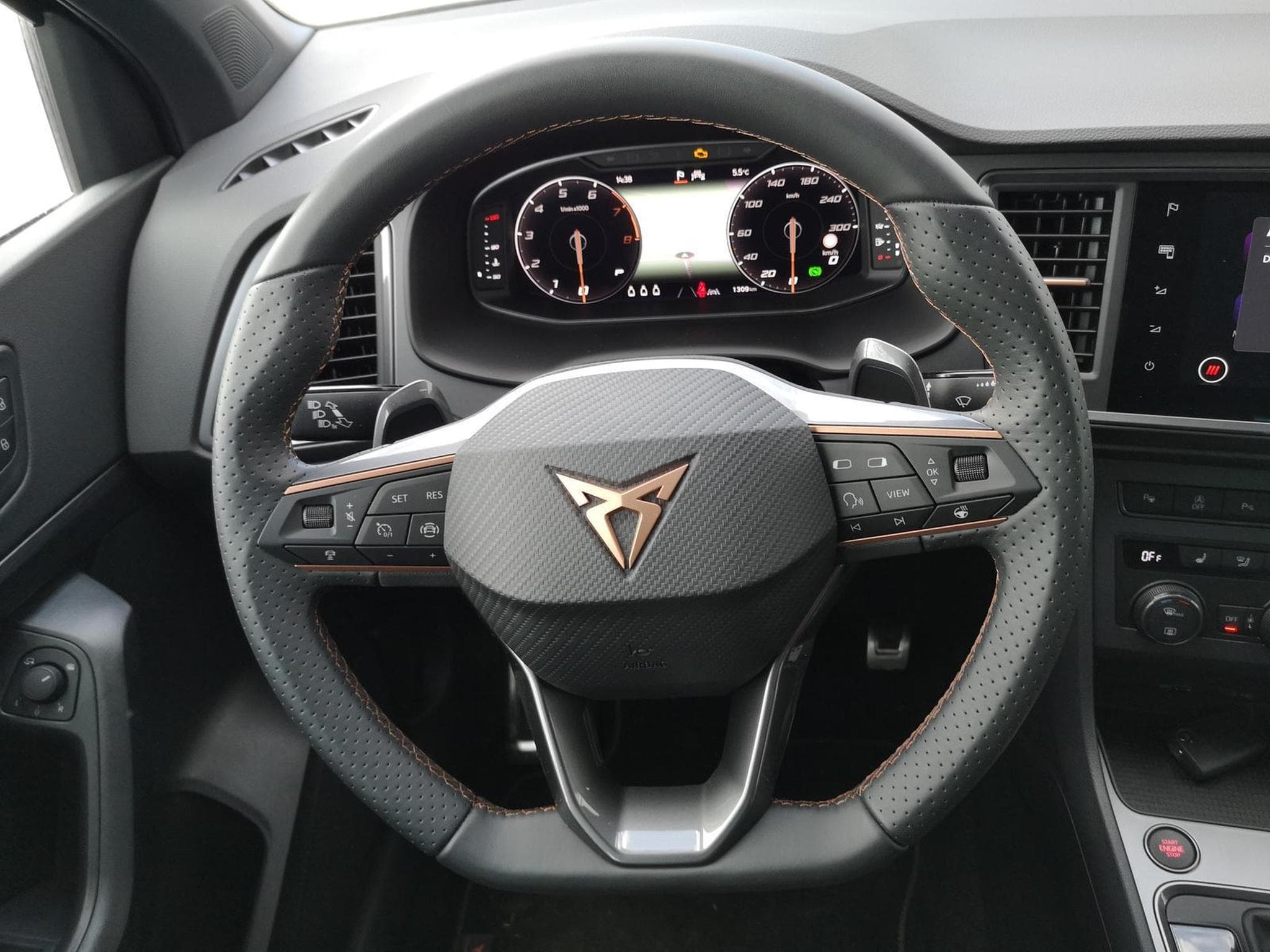 Cupra Ateca 1.5TSI 19 Zoll (2026) - Foto 4