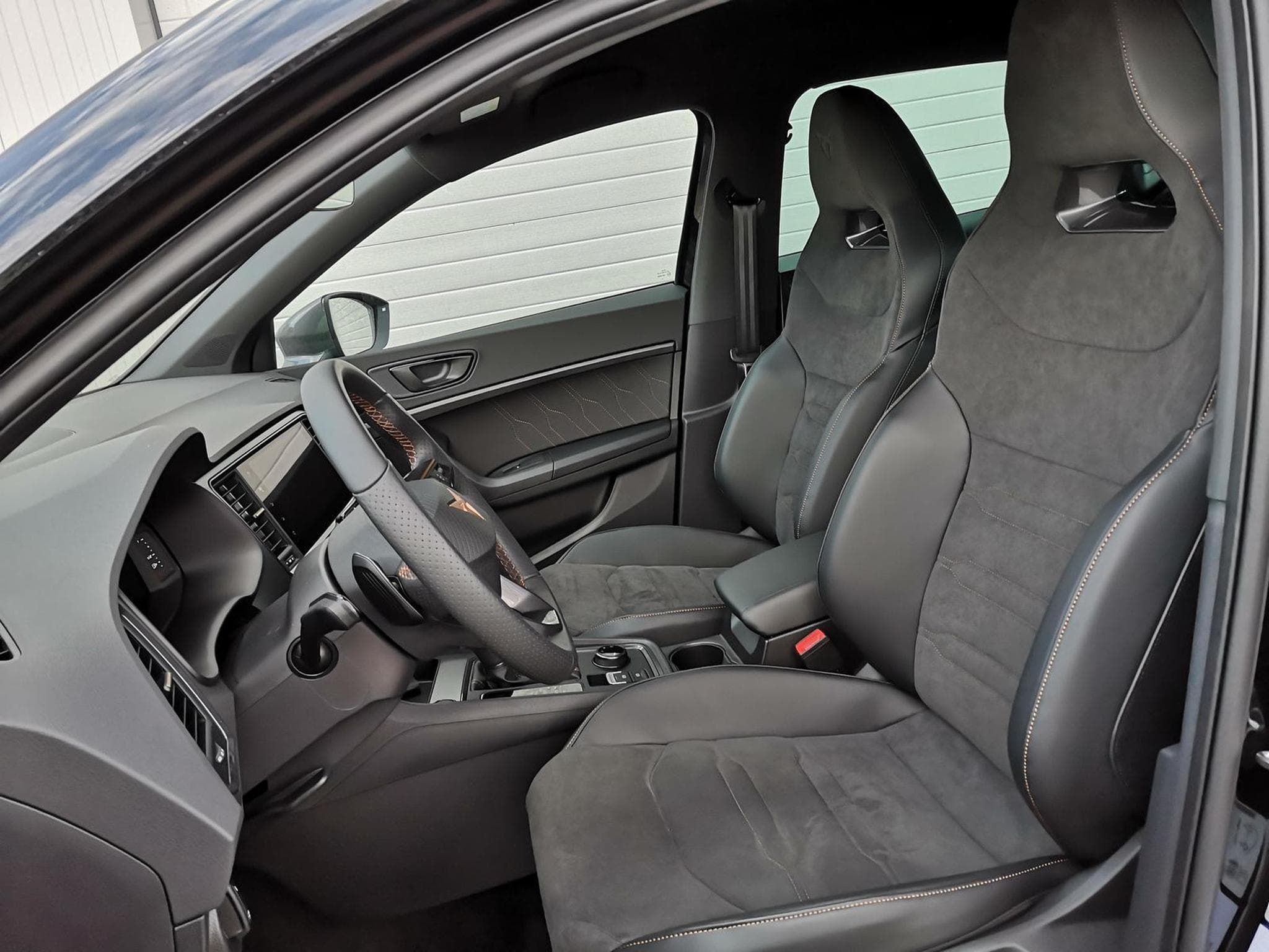 Cupra Ateca 1.5TSI 19 Zoll (2026) - Foto 7