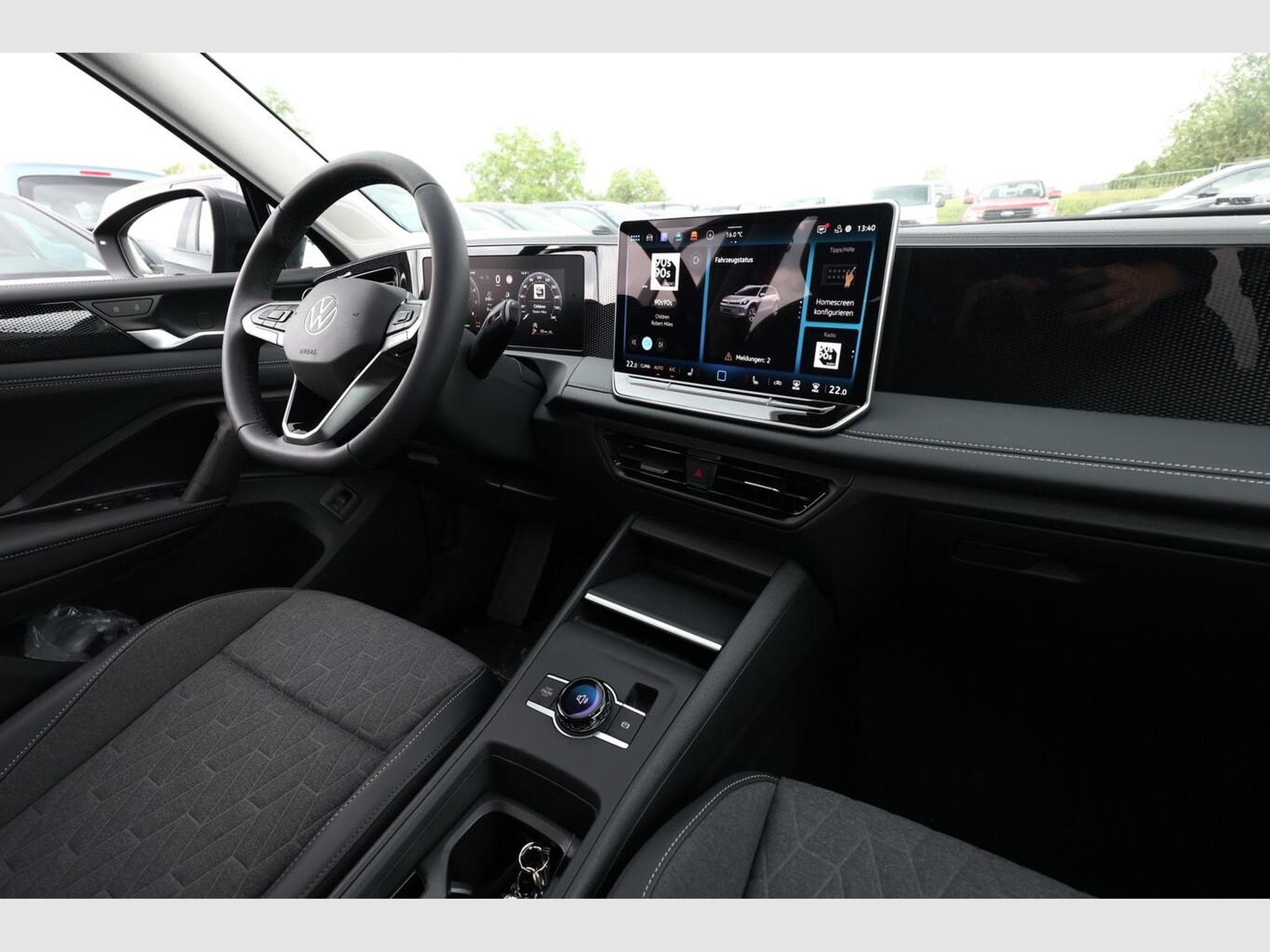 VW Tiguan DSG LED+ Pano (2026) - Photo 9