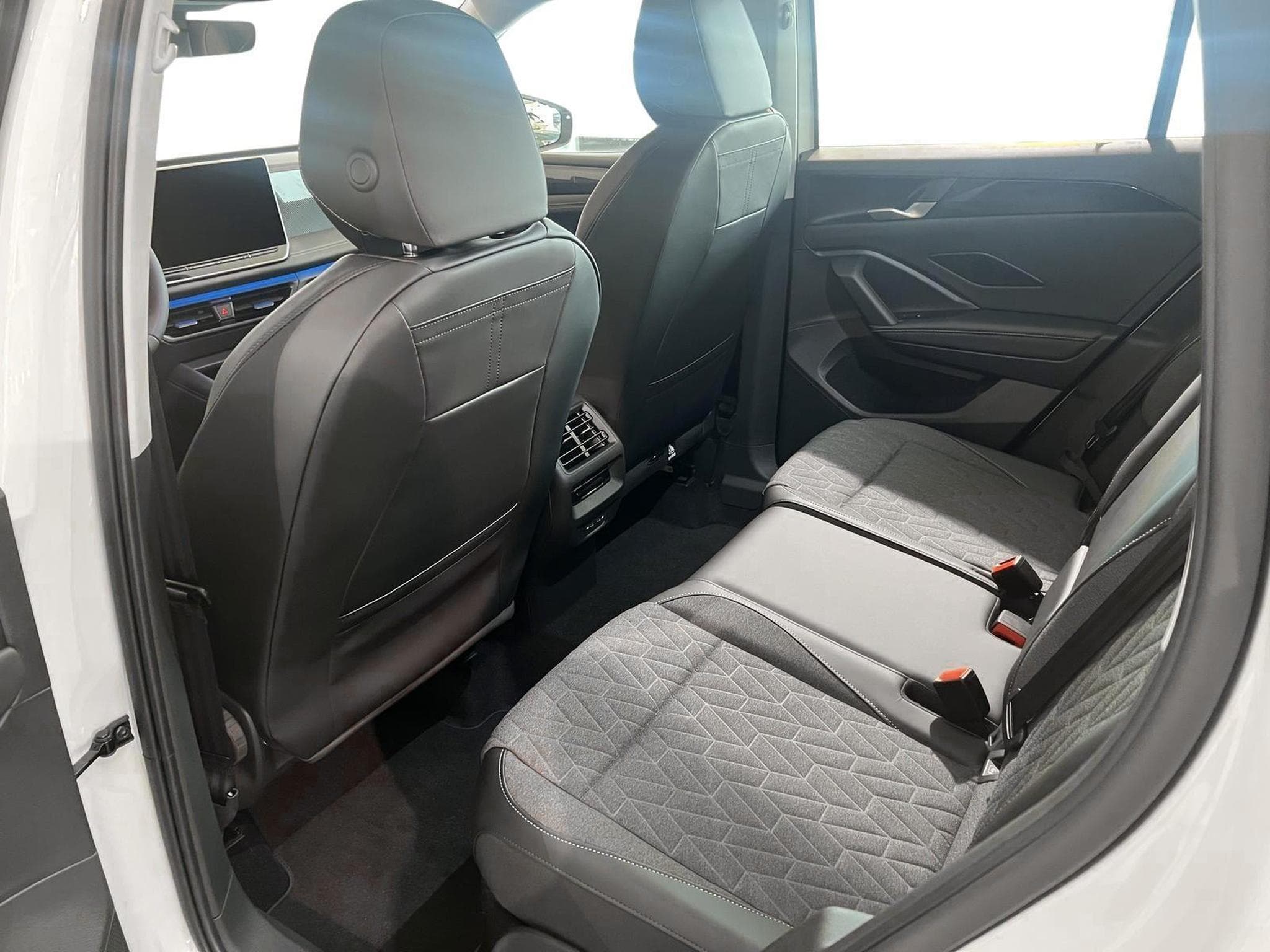 VW Tiguan Style (2026) - Foto 8