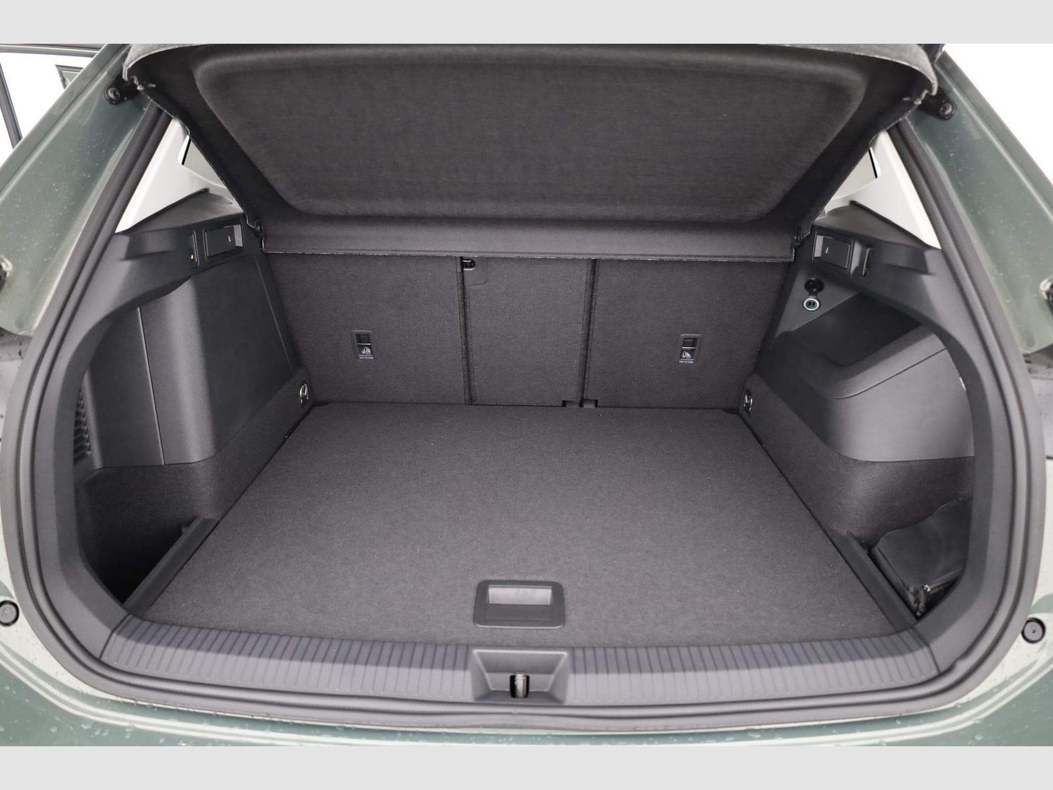VW Tiguan 1.5 TSI eHybrid 150 kW Life (2025) - Foto 11