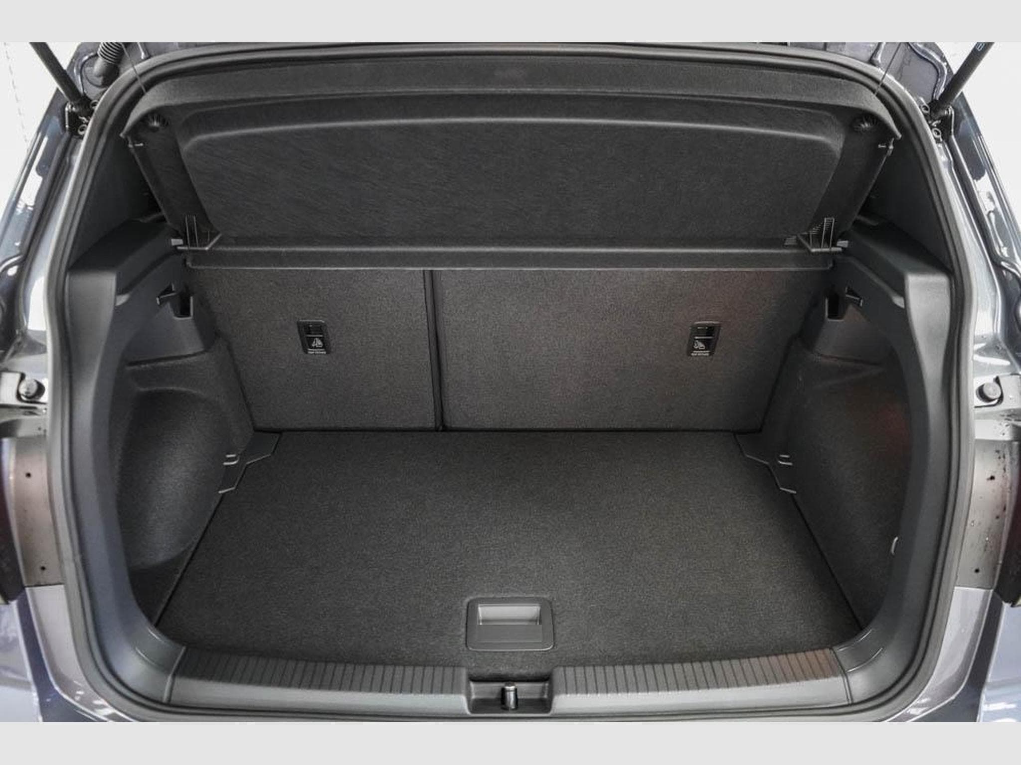 VW T-Cross 1,0 TSI DSG (2026) - Foto 17