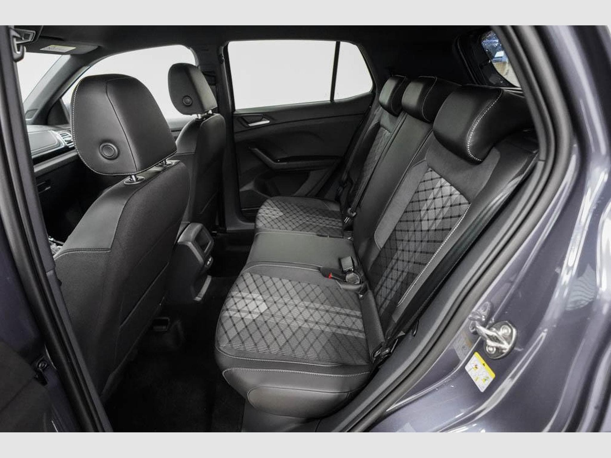 VW T-Cross 1,0 TSI DSG (2026) - Foto 15