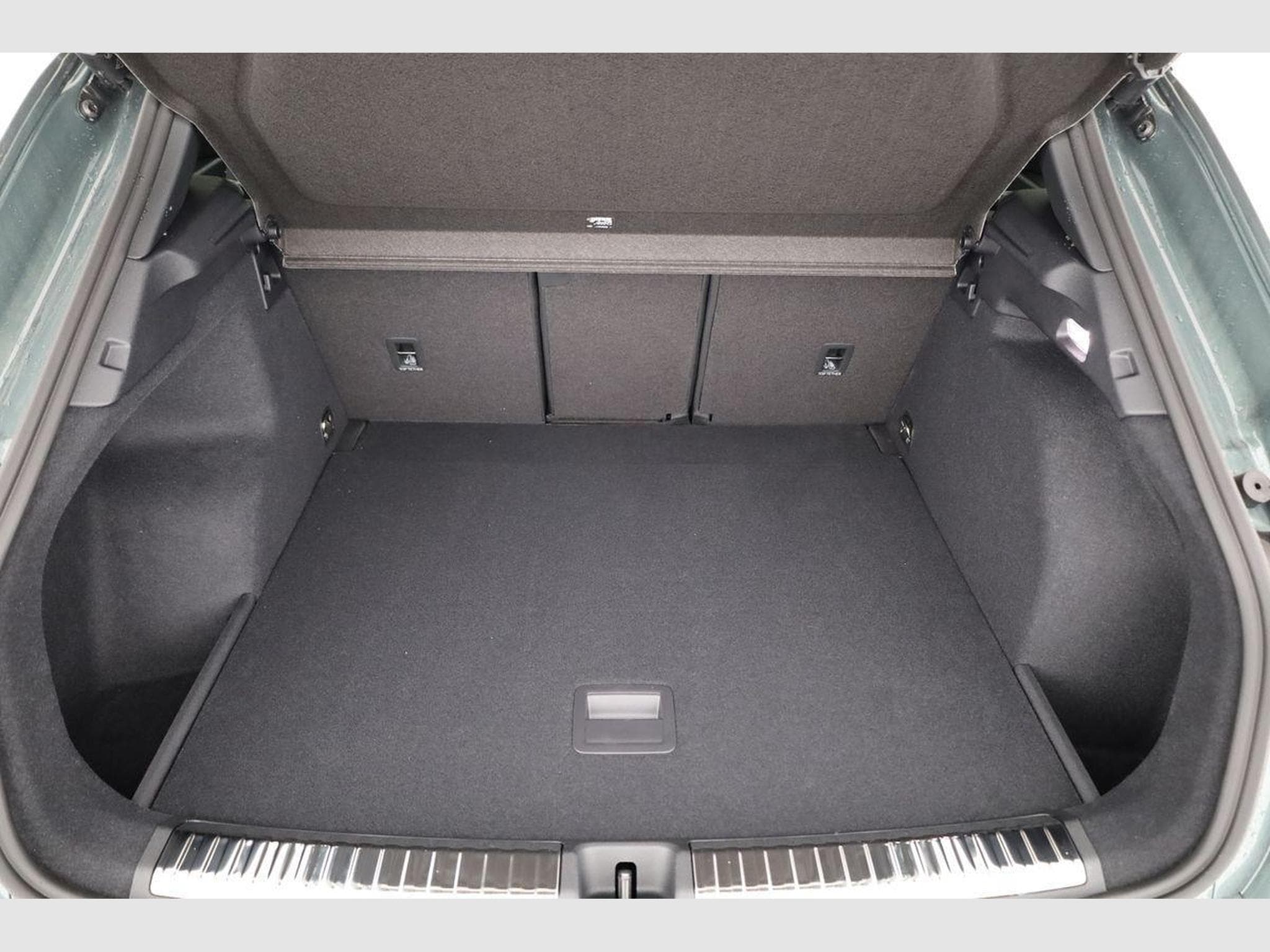 Audi Q3 TFSI quattro 150 kW (2026) - Foto 13