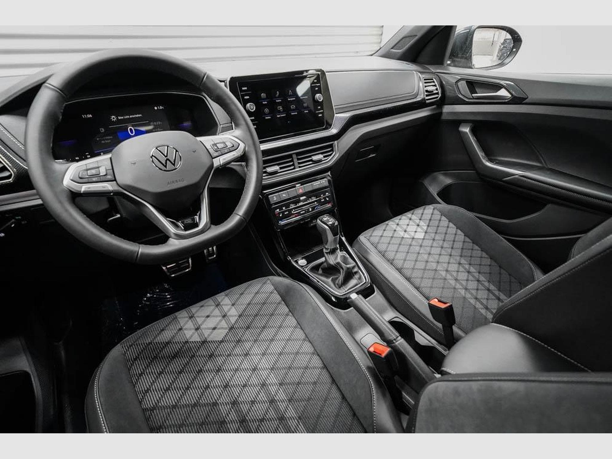 VW T-Cross 1,0 TSI DSG (2026) - Foto 7