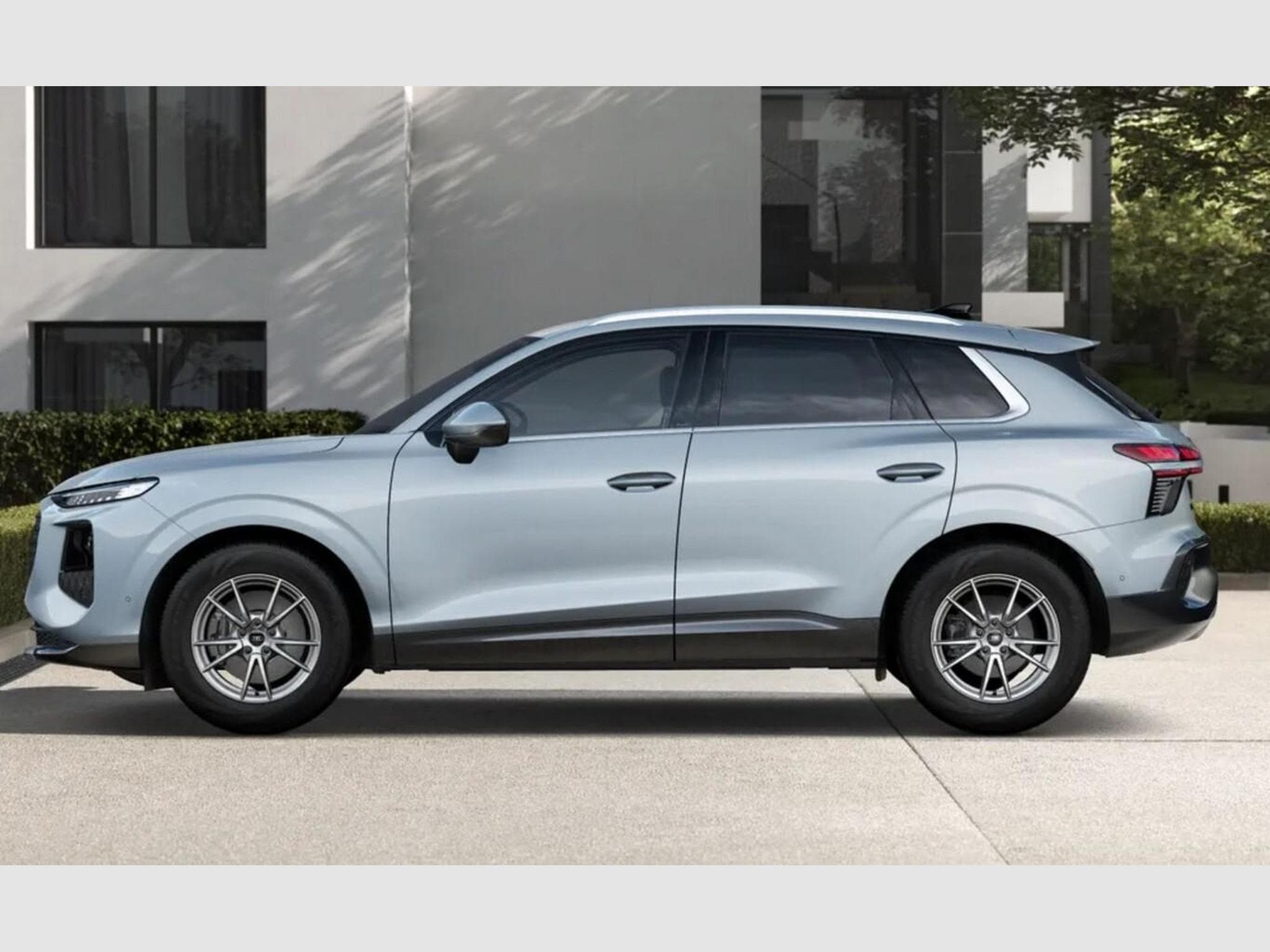 Audi Q3 neuesMod Tech LED+ (2026) - Photo 2