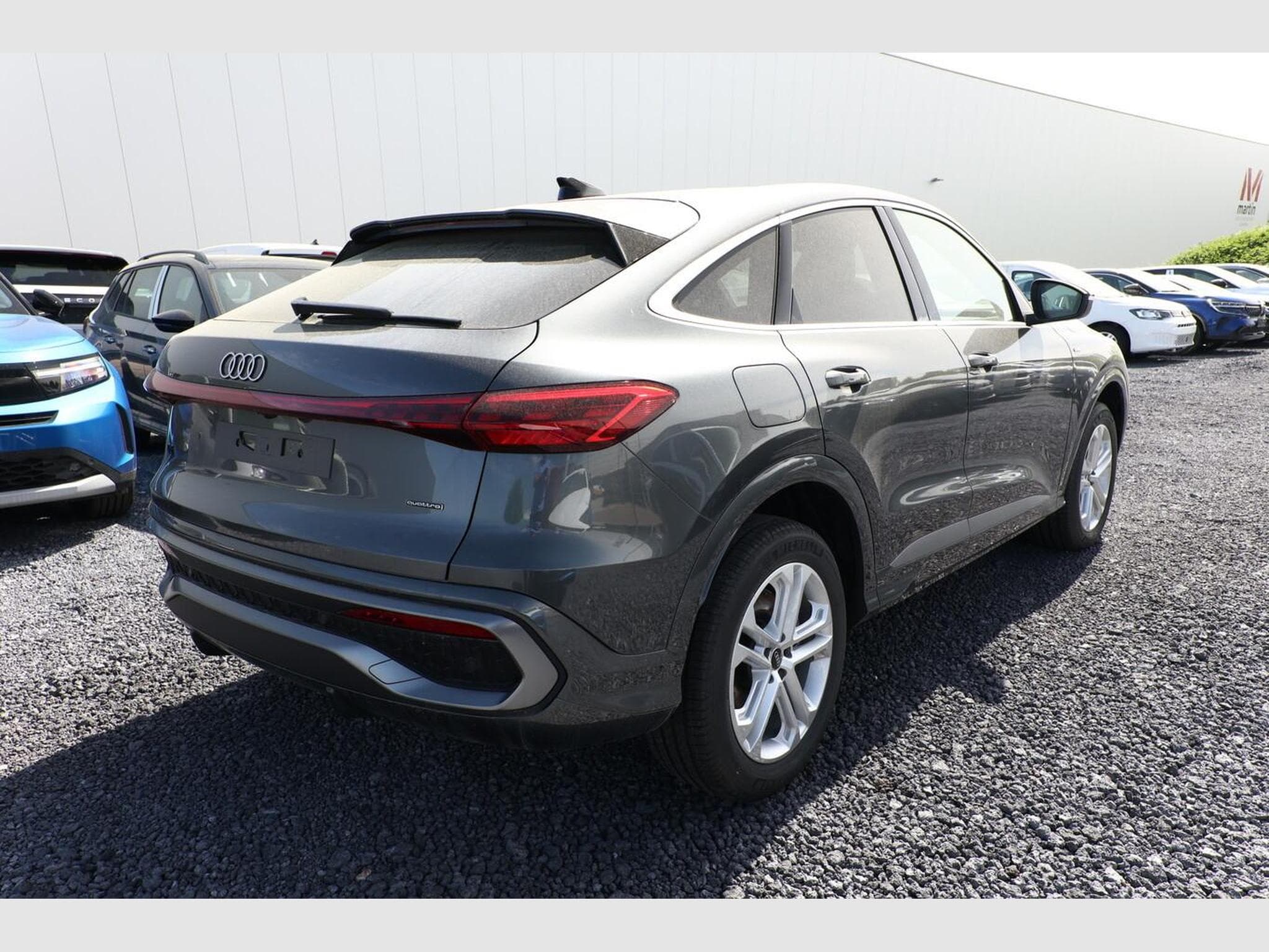 Audi Q5 Sportback S line (2026) - Foto 3