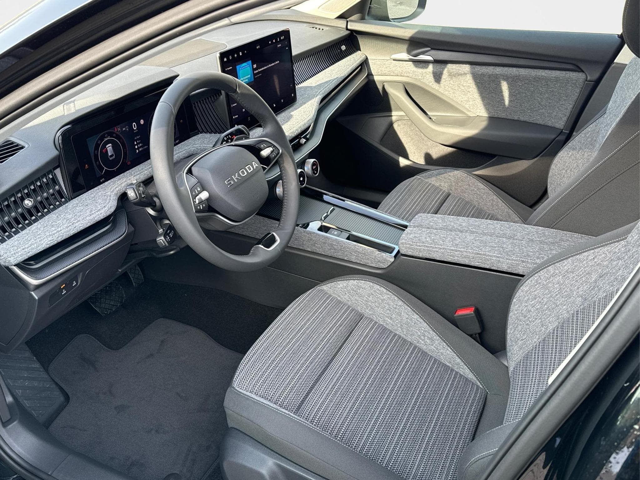 Skoda Superb Selection (2026) - Foto 9