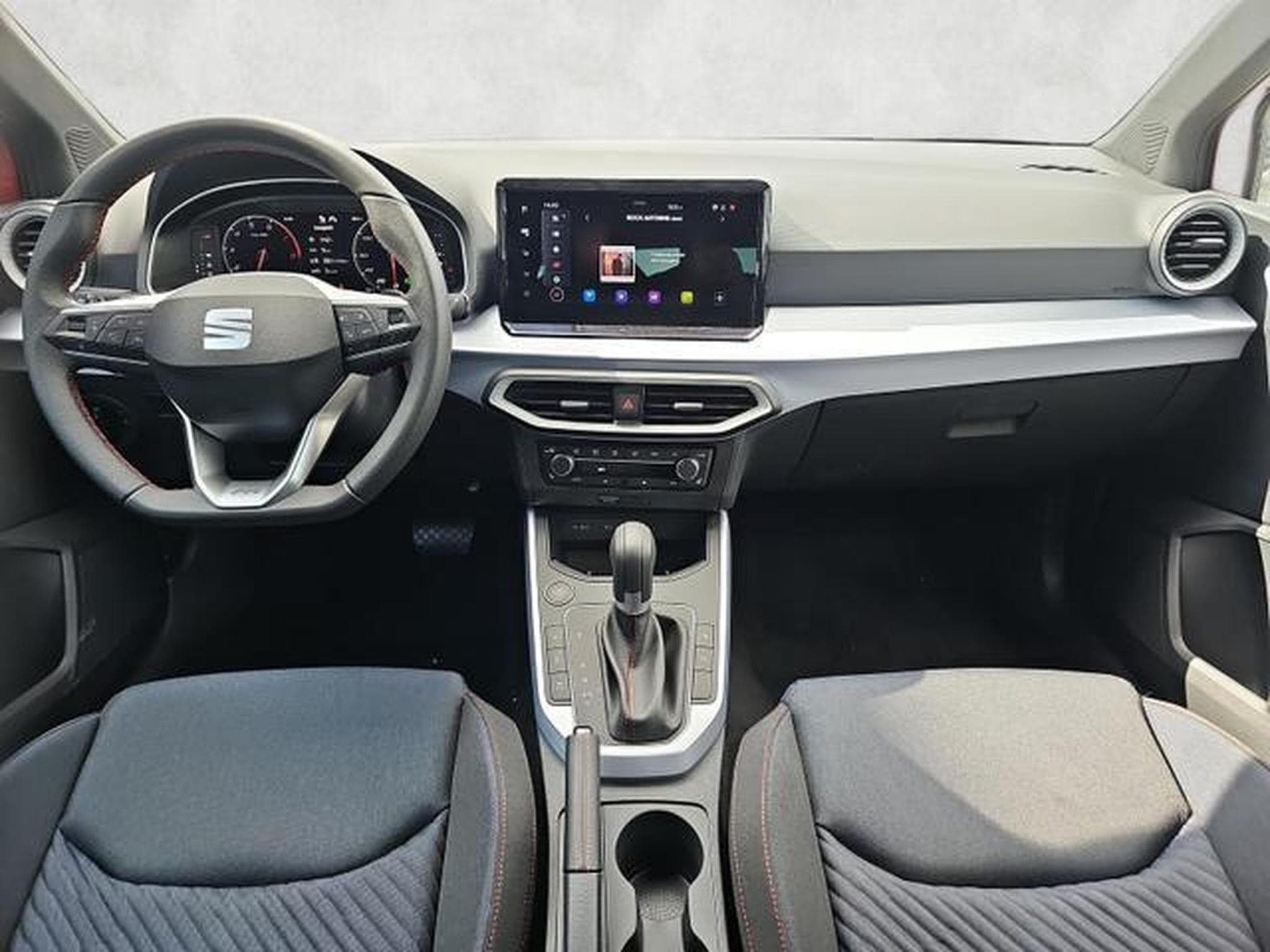 Seat Arona FR (2025) - Foto 11