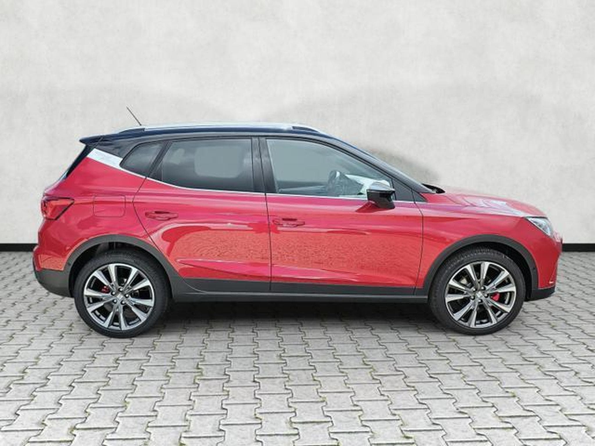 Seat Arona FR (2025) - Foto 8